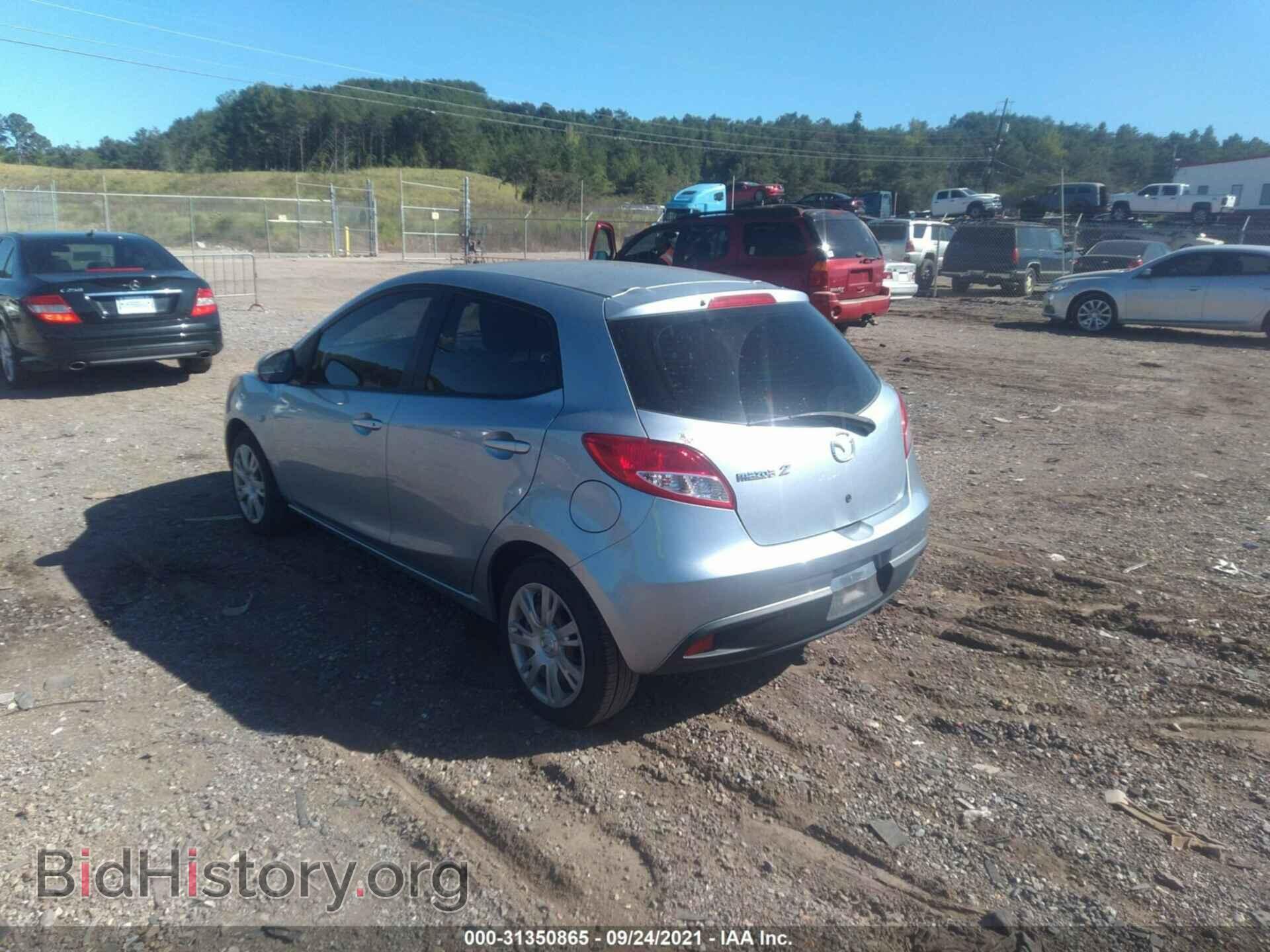 2013 MAZDA MAZDA2 - VIN: JM1DE1KY0D0165600 - Фото 3