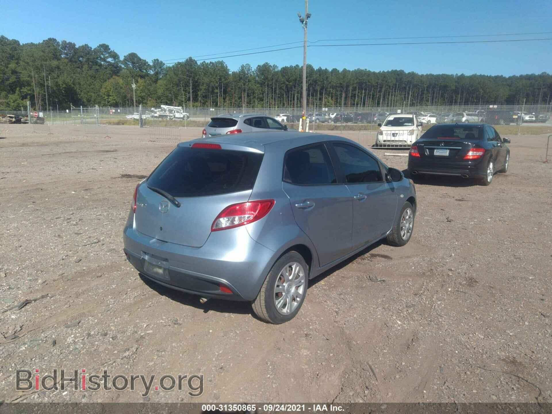 2013 MAZDA MAZDA2 - VIN: JM1DE1KY0D0165600 - Фото 4
