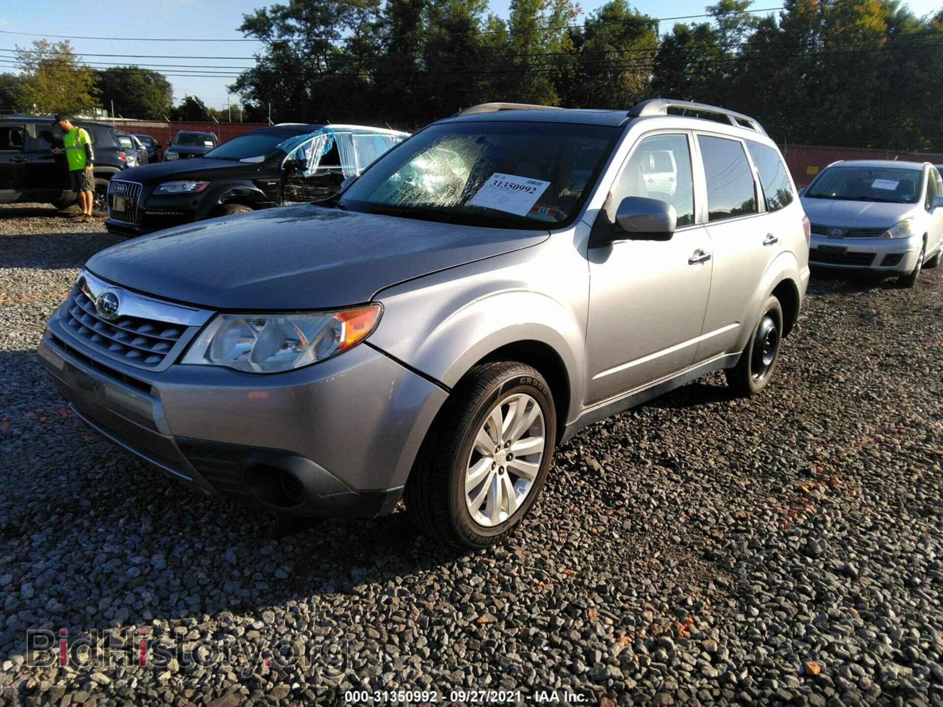 2011 SUBARU FORESTER - VIN: JF2SHADC9BH729051 - Фото 2
