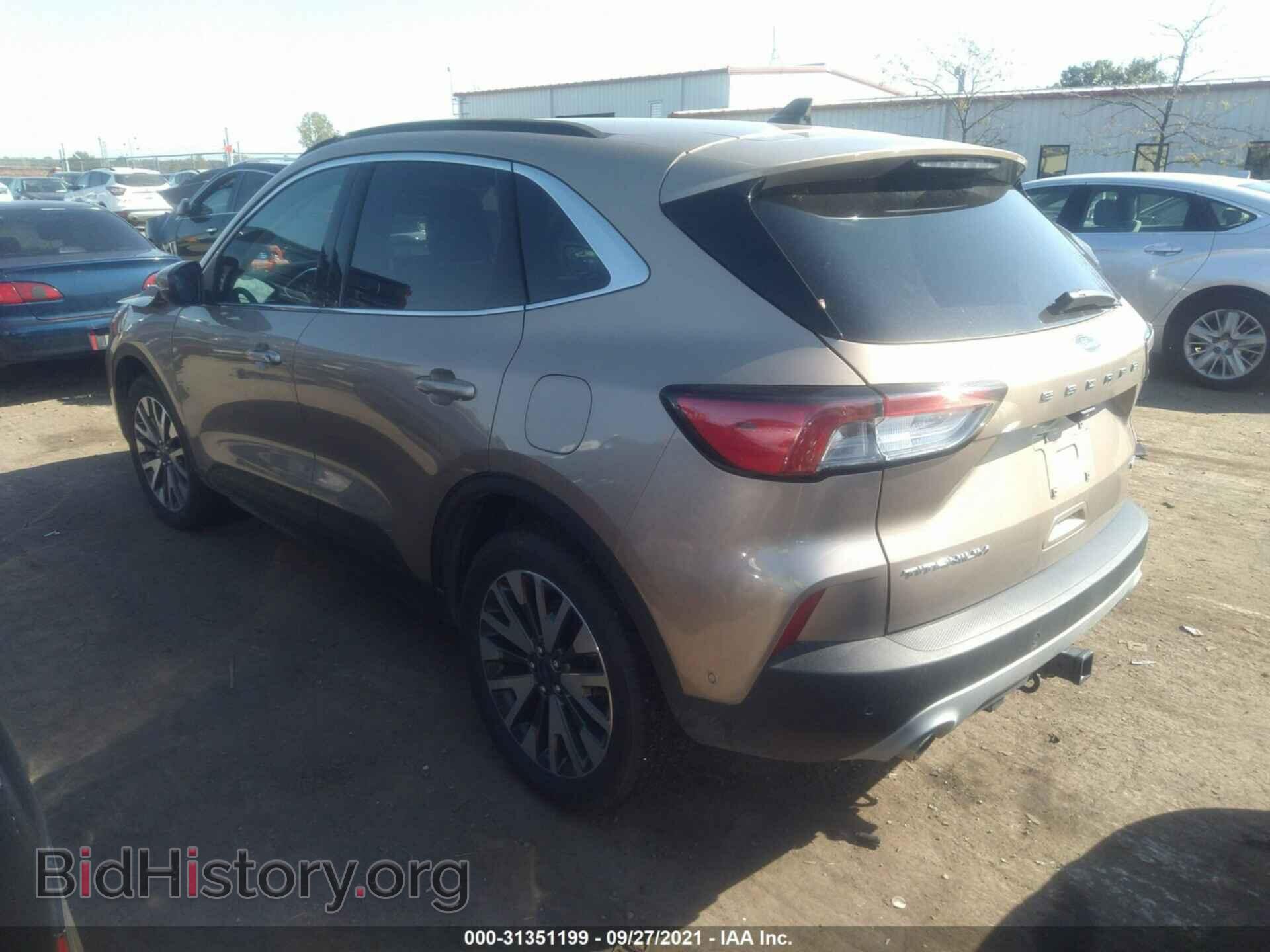 2020 FORD ESCAPE - VIN: 1FMCU9J91LUA30362 - Фото 3
