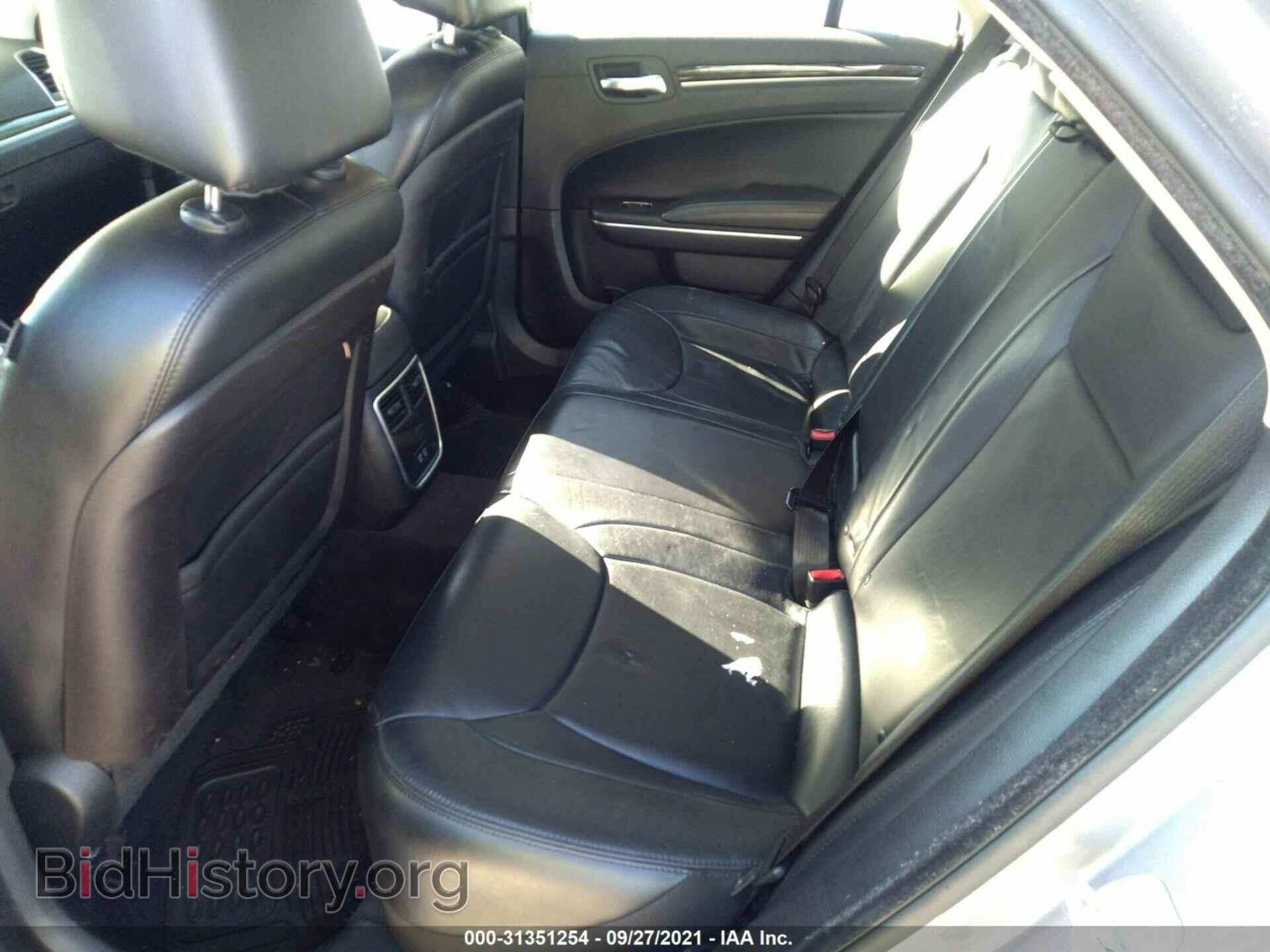 2015 CHRYSLER 300 - VIN: 2C3CCAAG4FH815557 - Фото 8