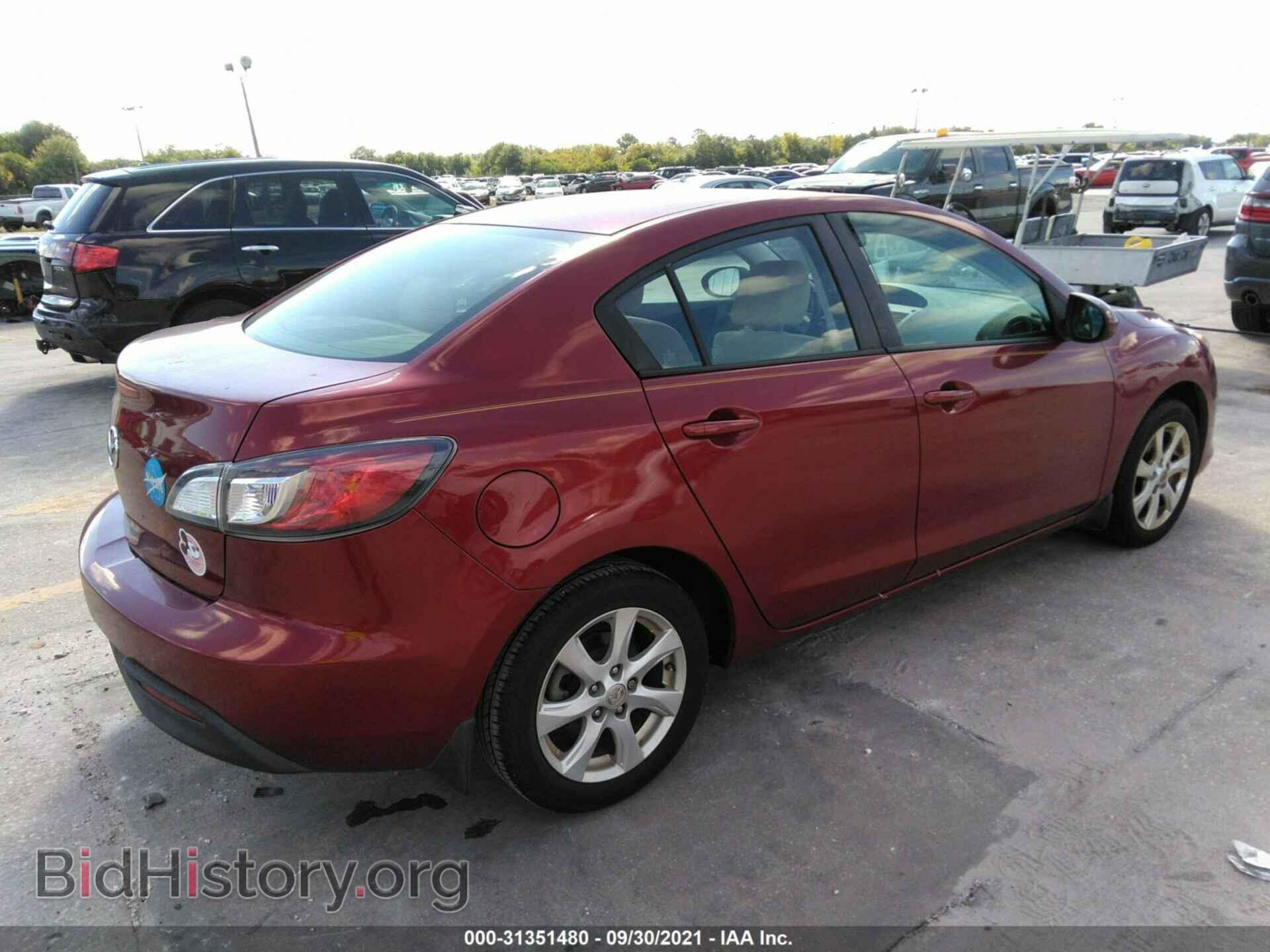 2010 MAZDA MAZDA3 - VIN: JM1BL1SF5A1212279 - Фото 4