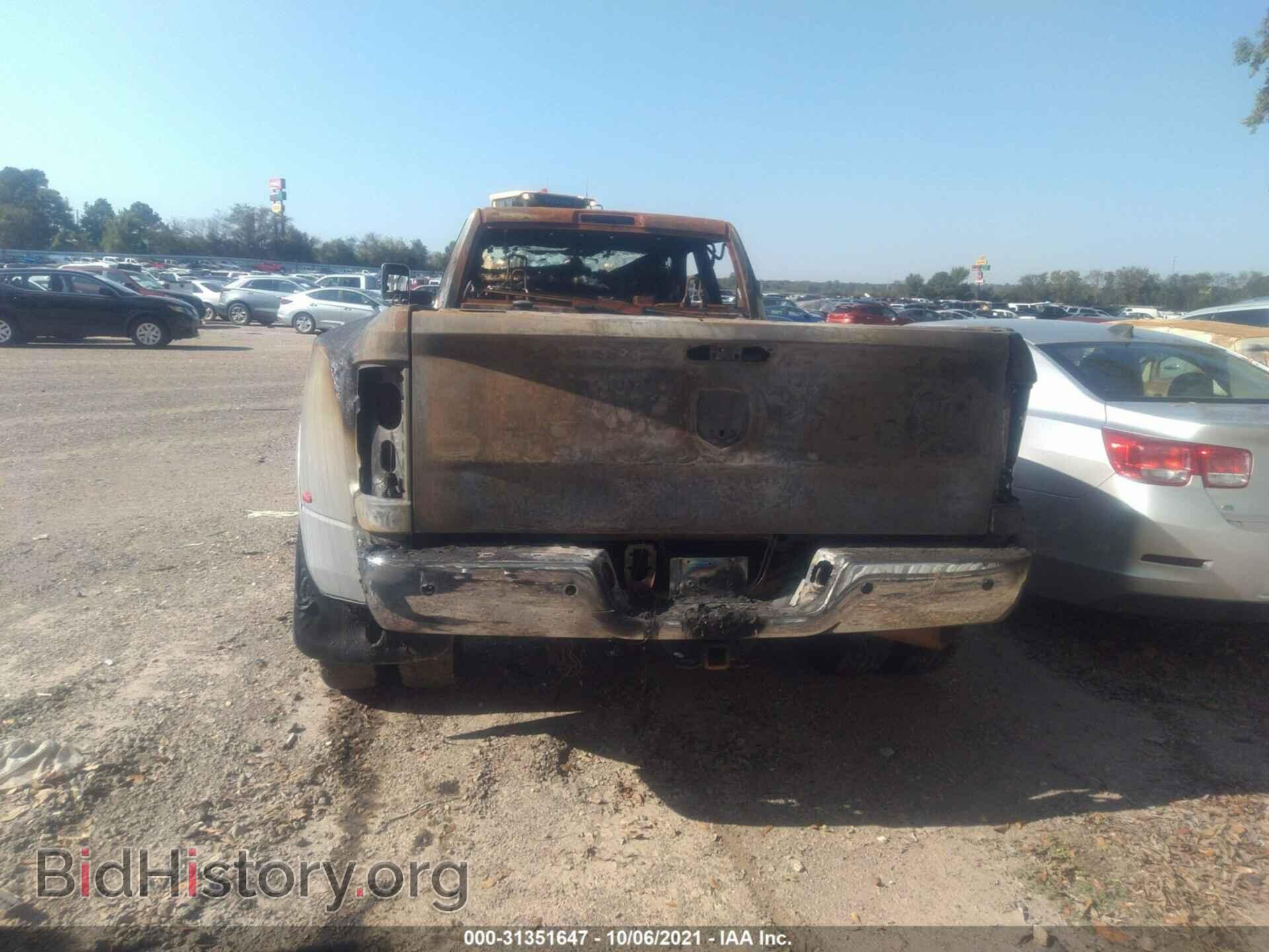 2011 RAM 3500 - VIN: 3D73Y4CLXBG635525 - Фото 8