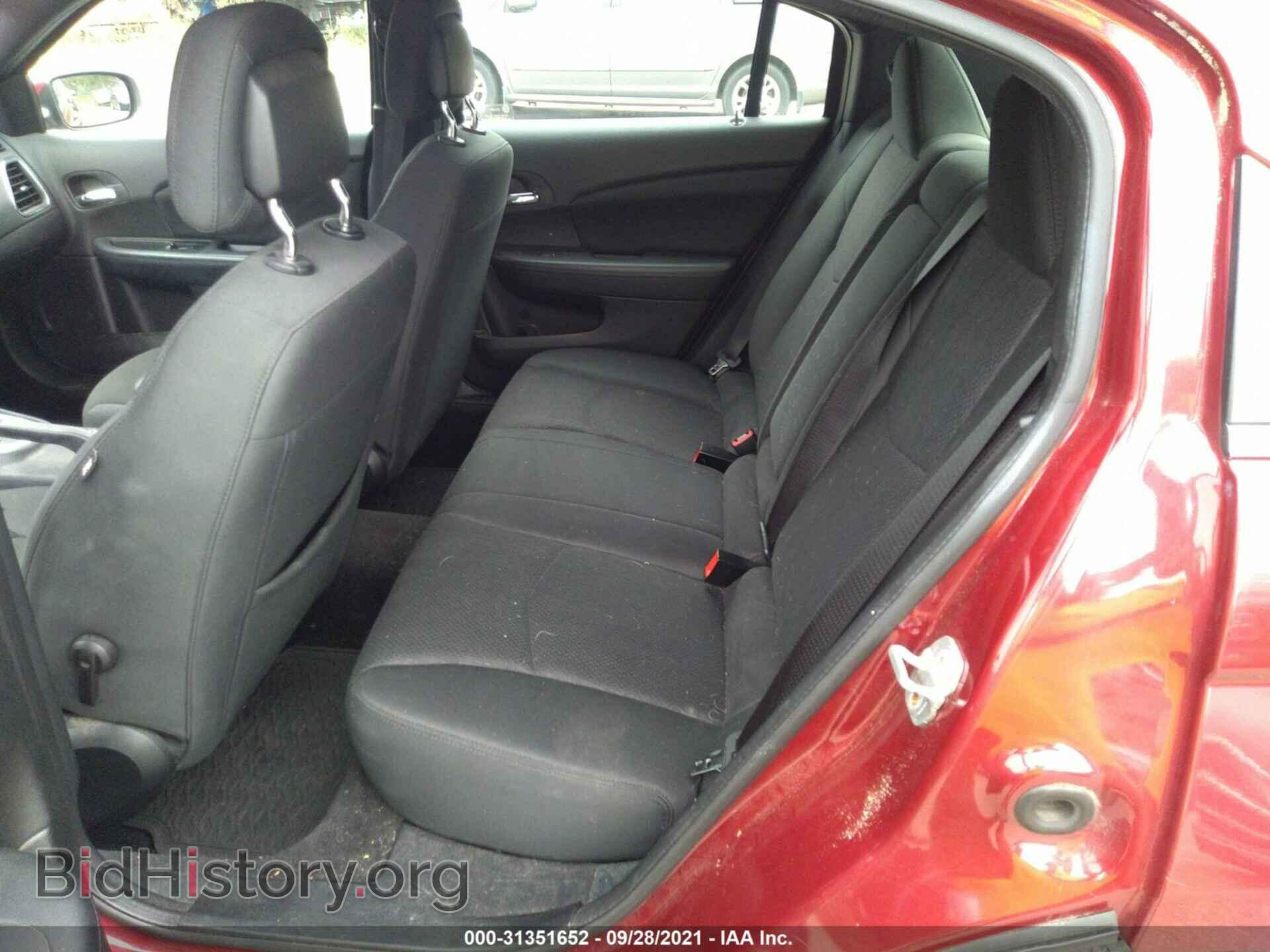 2011 CHRYSLER 200 - VIN: 1C3BC1FG8BN527692 - Фото 8