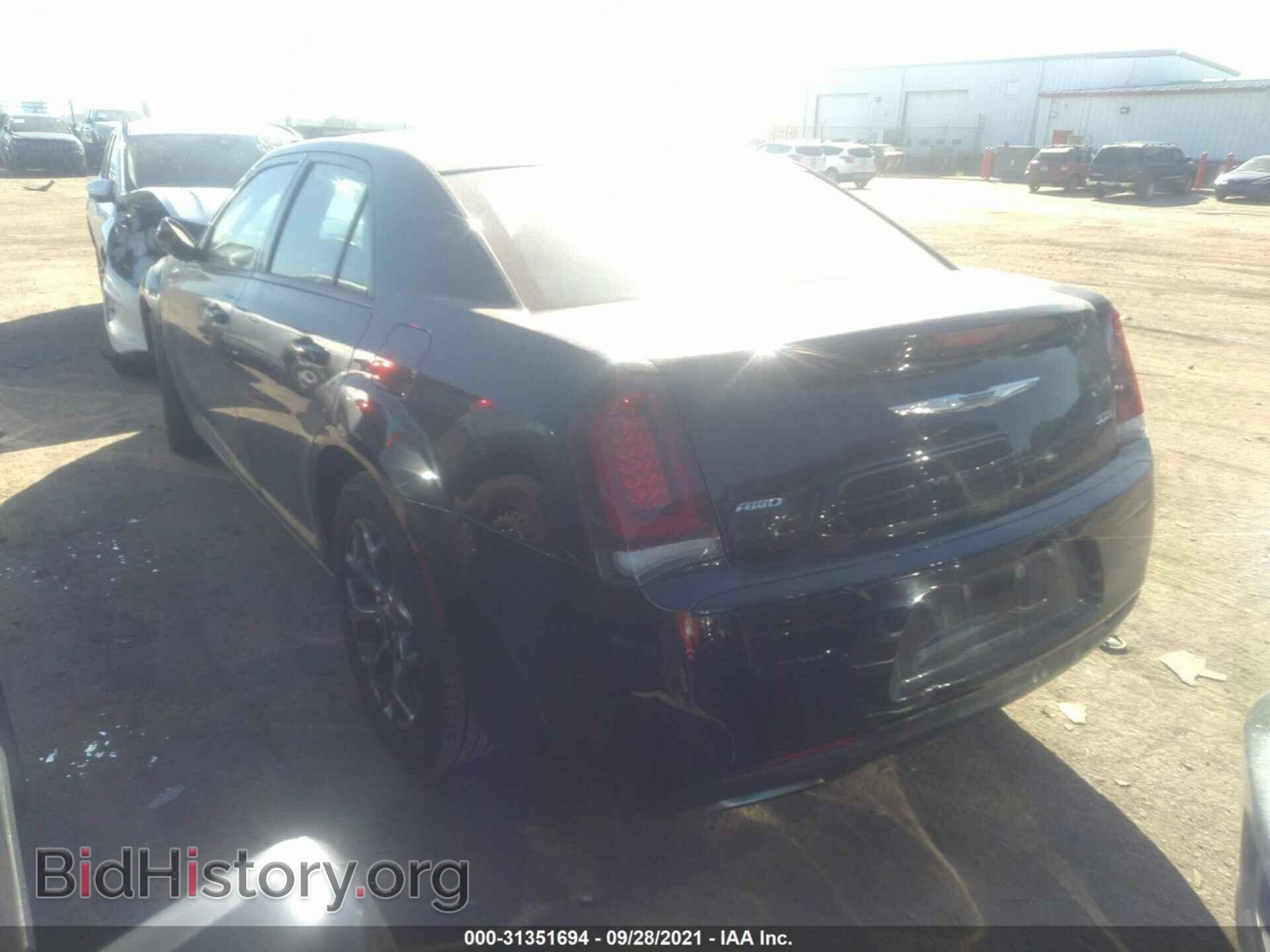 2015 CHRYSLER 300 - VIN: 2C3CCAGG9FH814265 - Фото 3