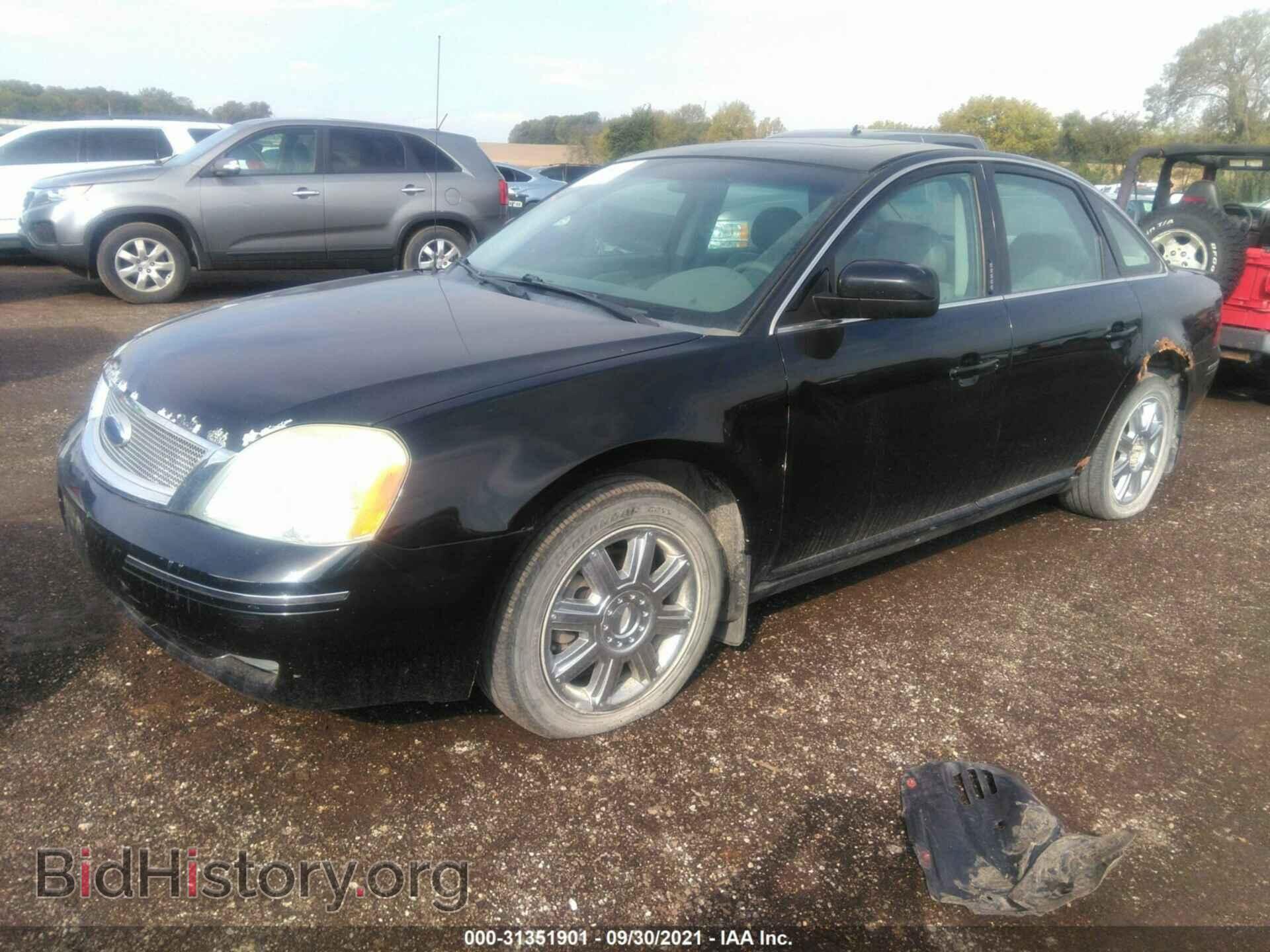 2007 FORD FIVE HUNDRED - VIN: 1FAFP27177G118070 - Фото 2