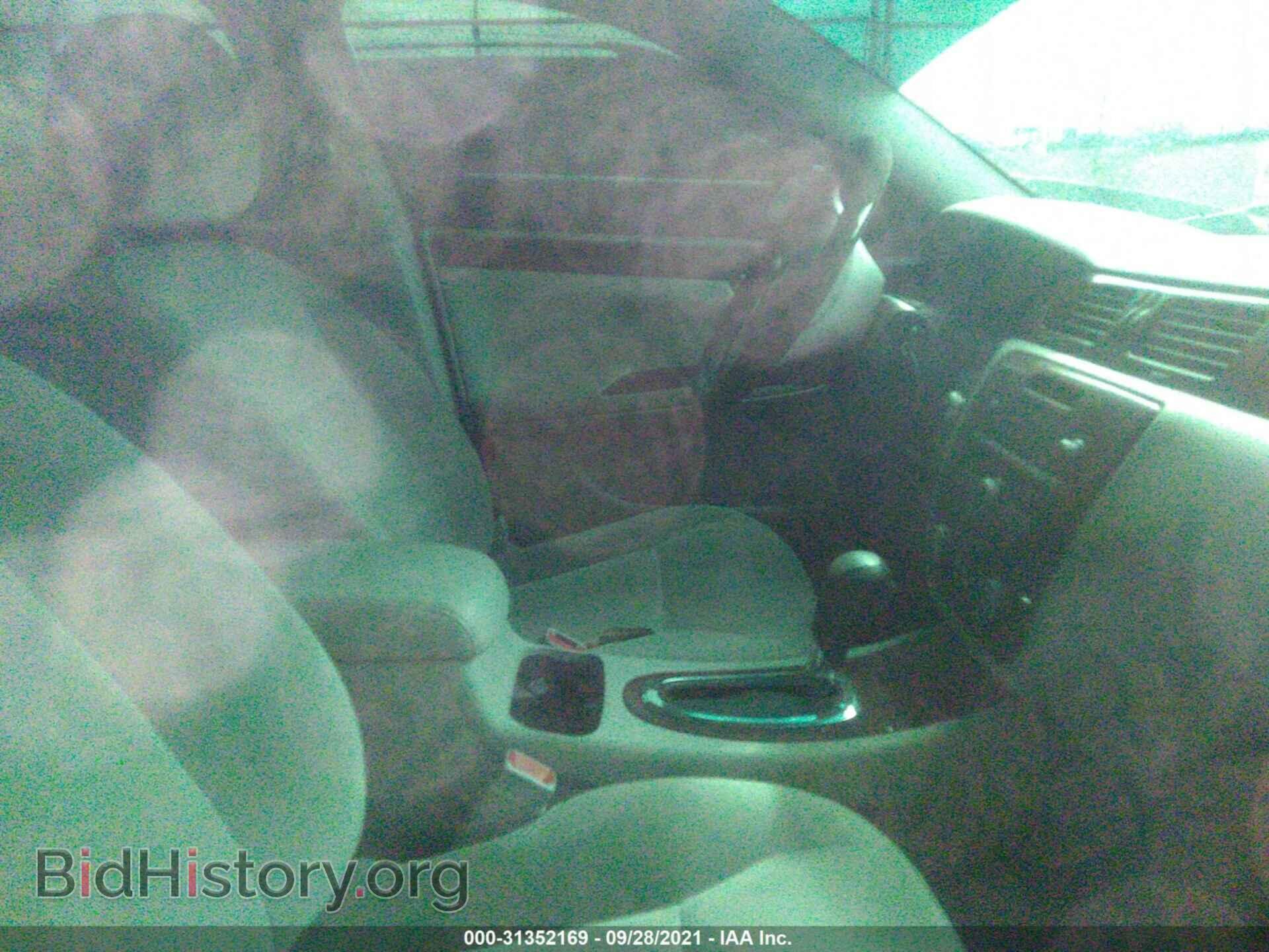2010 CHEVROLET IMPALA - VIN: 2G1WA5EK2A1224190 - Фото 5