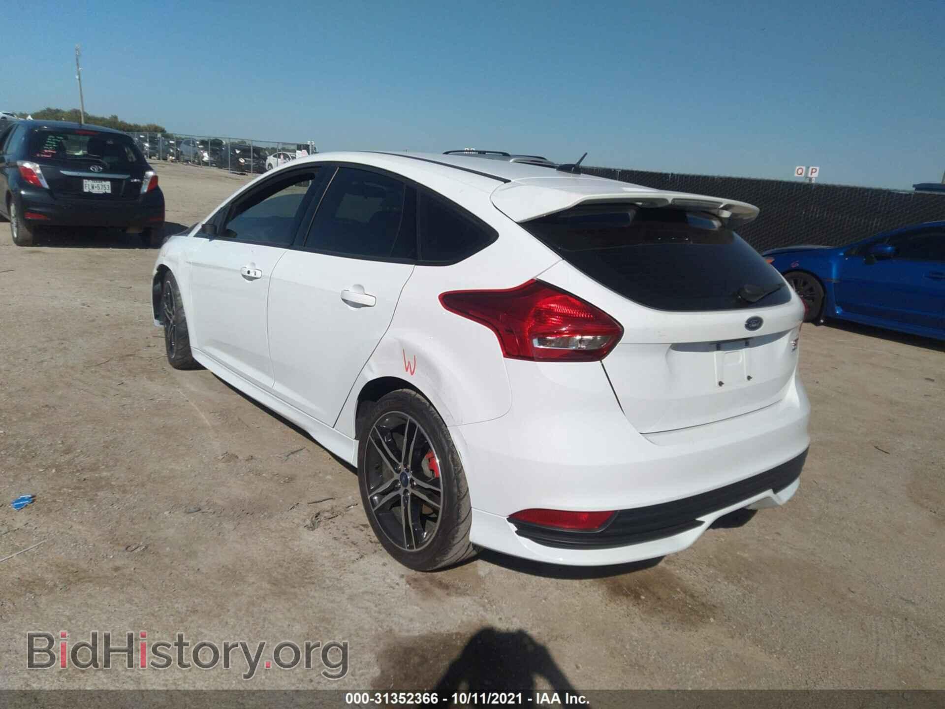 2018 FORD FOCUS - VIN: 1FADP3L91JL330714 - Фото 3