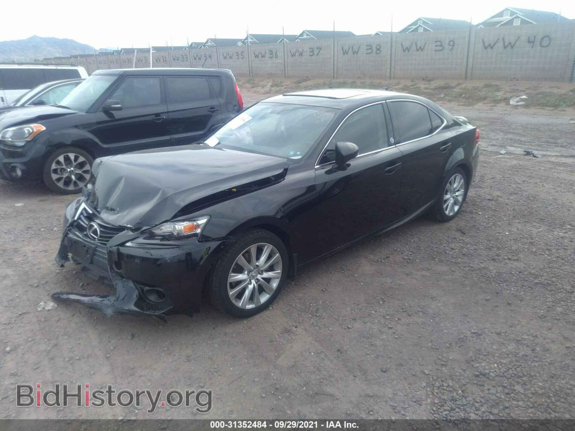2015 LEXUS IS 250 - VIN: JTHBF1D20F5069306 - Фото 2