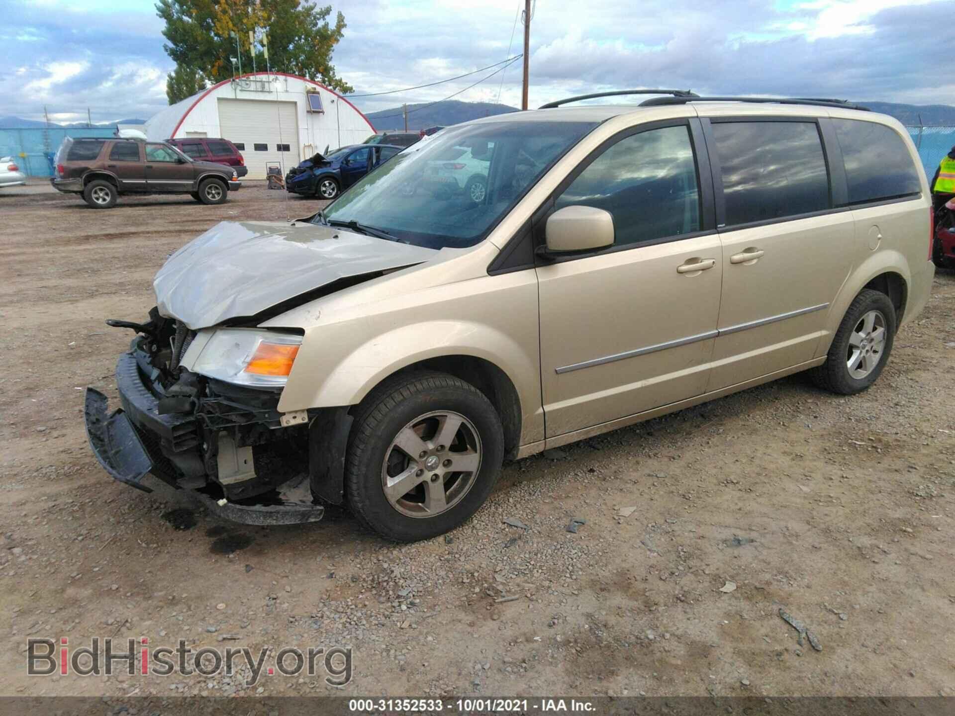 2010 DODGE GRAND CARAVAN - VIN: 2D4RN5D1XAR483645 - Фото 2
