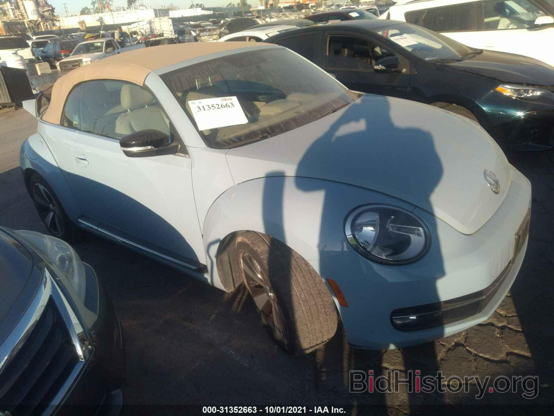 Photo 3VW7A7AT6DM802534 - VOLKSWAGEN BEETLE CONVERTIBLE 2013