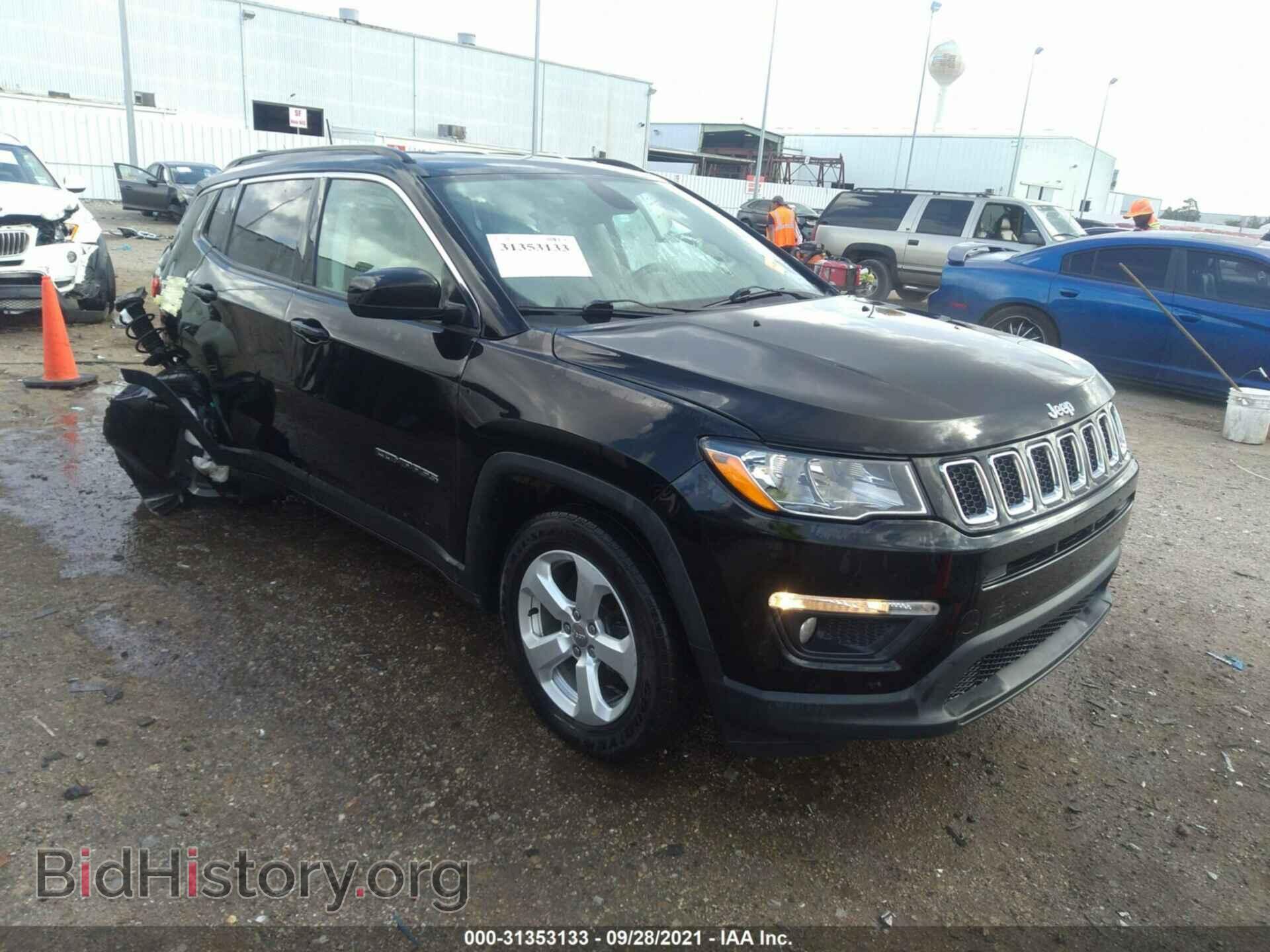 Photo 3C4NJCBB2HT632502 - JEEP COMPASS 2017
