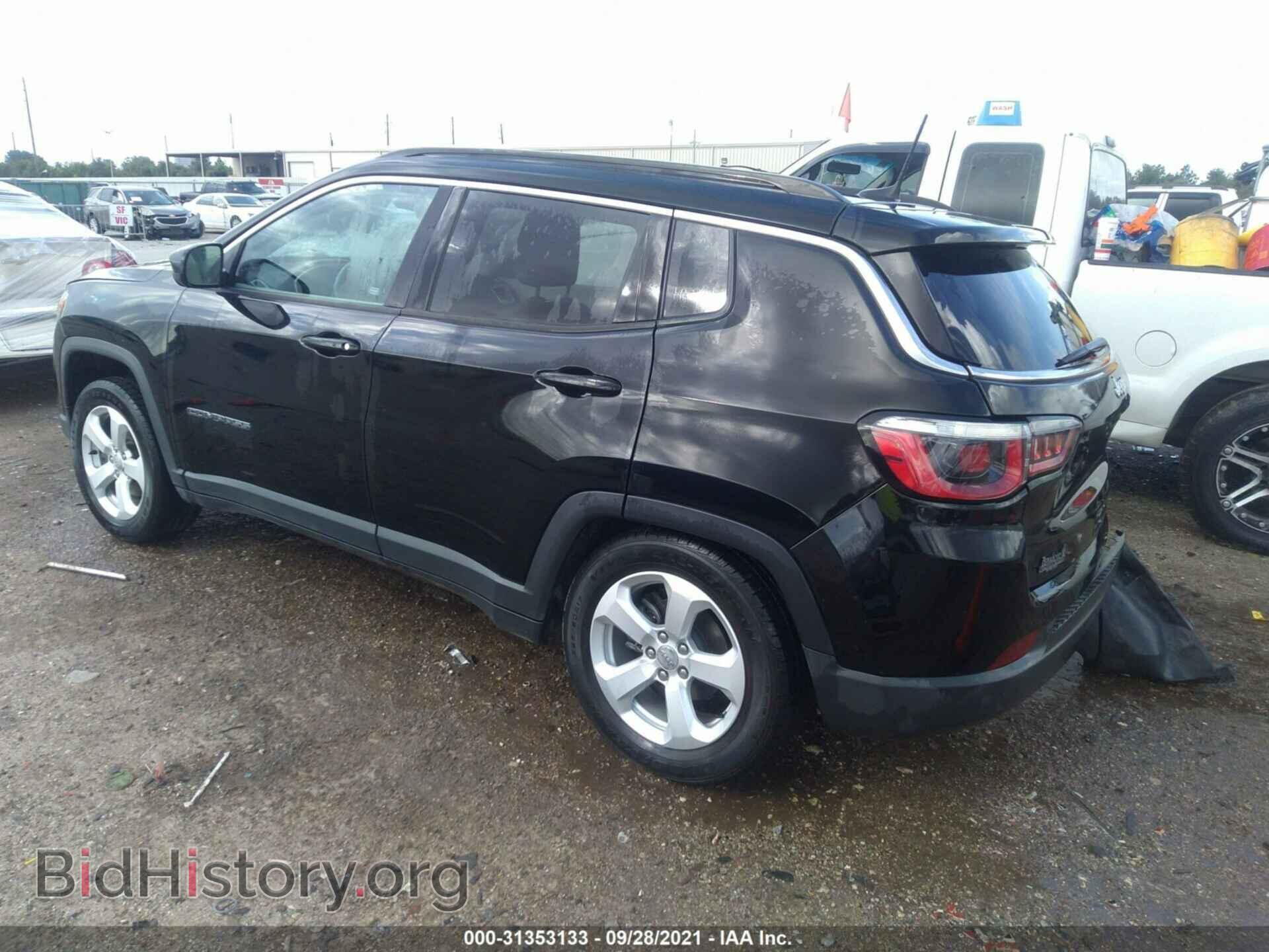 2017 JEEP COMPASS - VIN: 3C4NJCBB2HT632502 - Фото 3