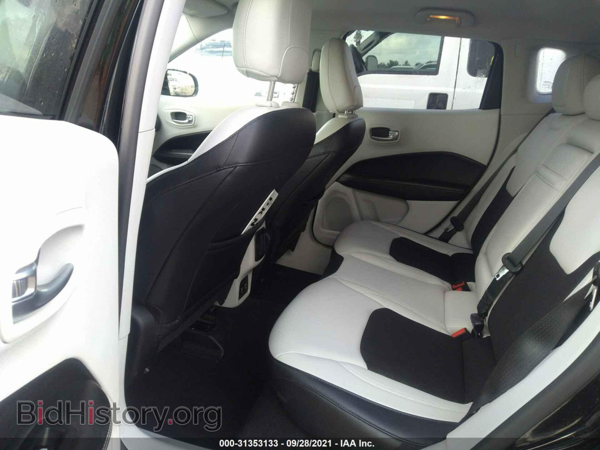 2017 JEEP COMPASS - VIN: 3C4NJCBB2HT632502 - Фото 8