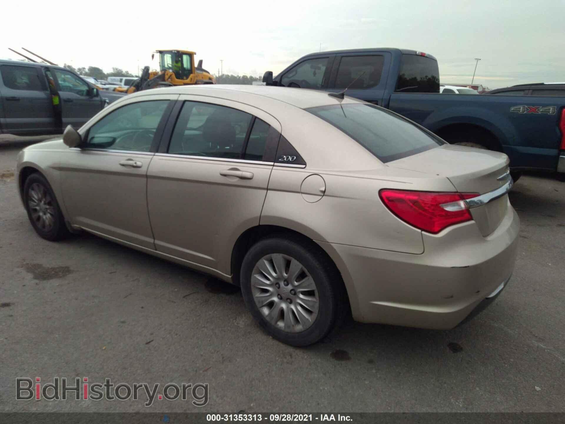 2013 CHRYSLER 200 - VIN: 1C3CCBAB1DN561160 - Фото 3