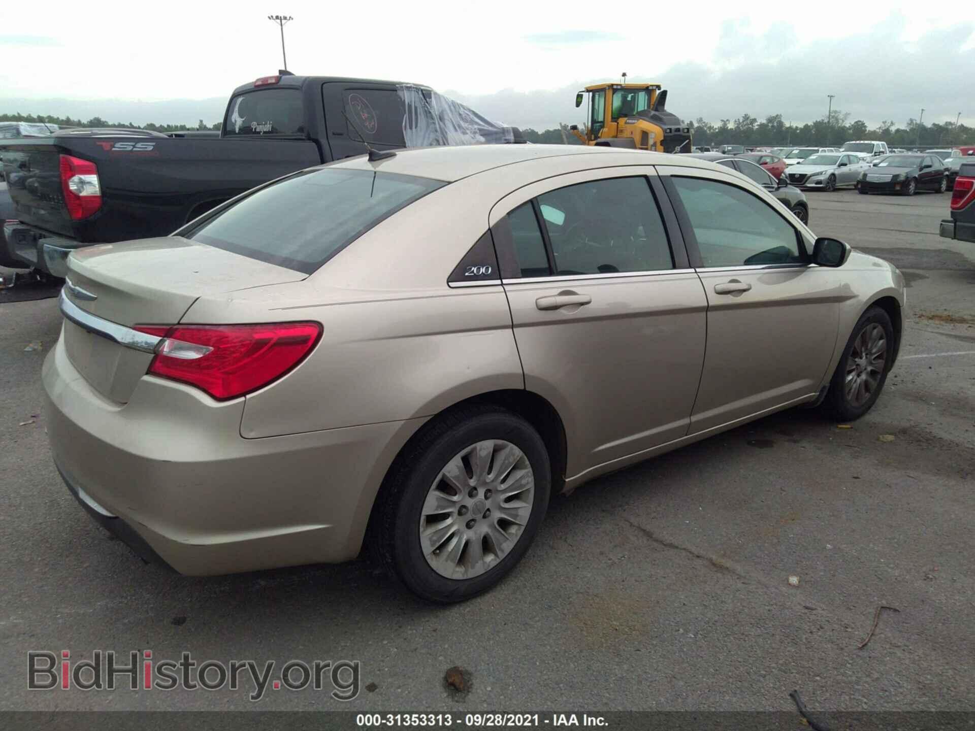 2013 CHRYSLER 200 - VIN: 1C3CCBAB1DN561160 - Фото 4