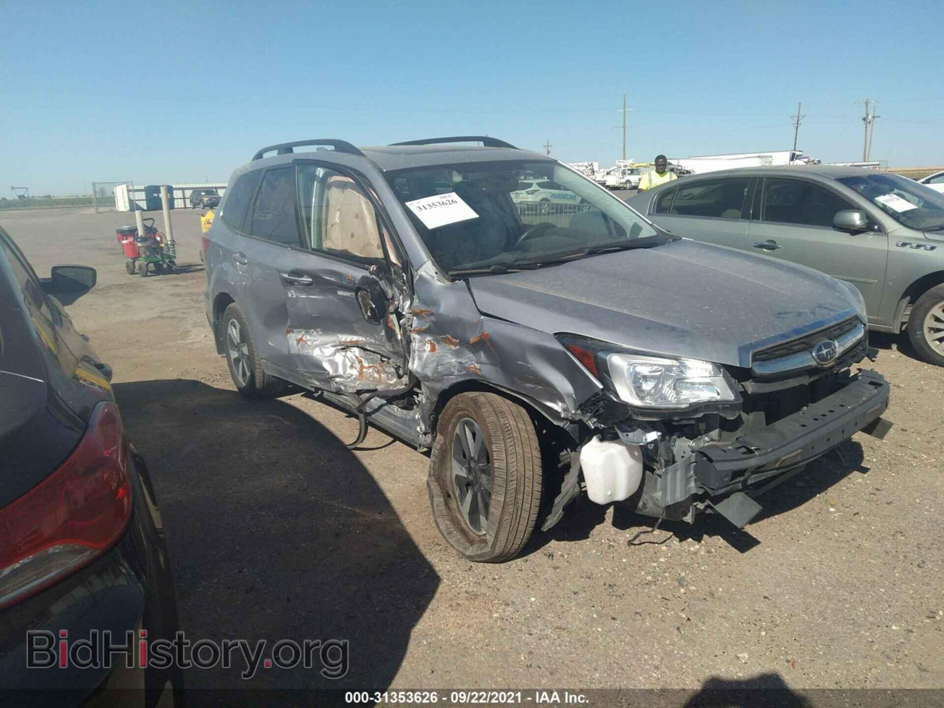 Photo JF2SJAGC9JH535568 - SUBARU FORESTER 2018