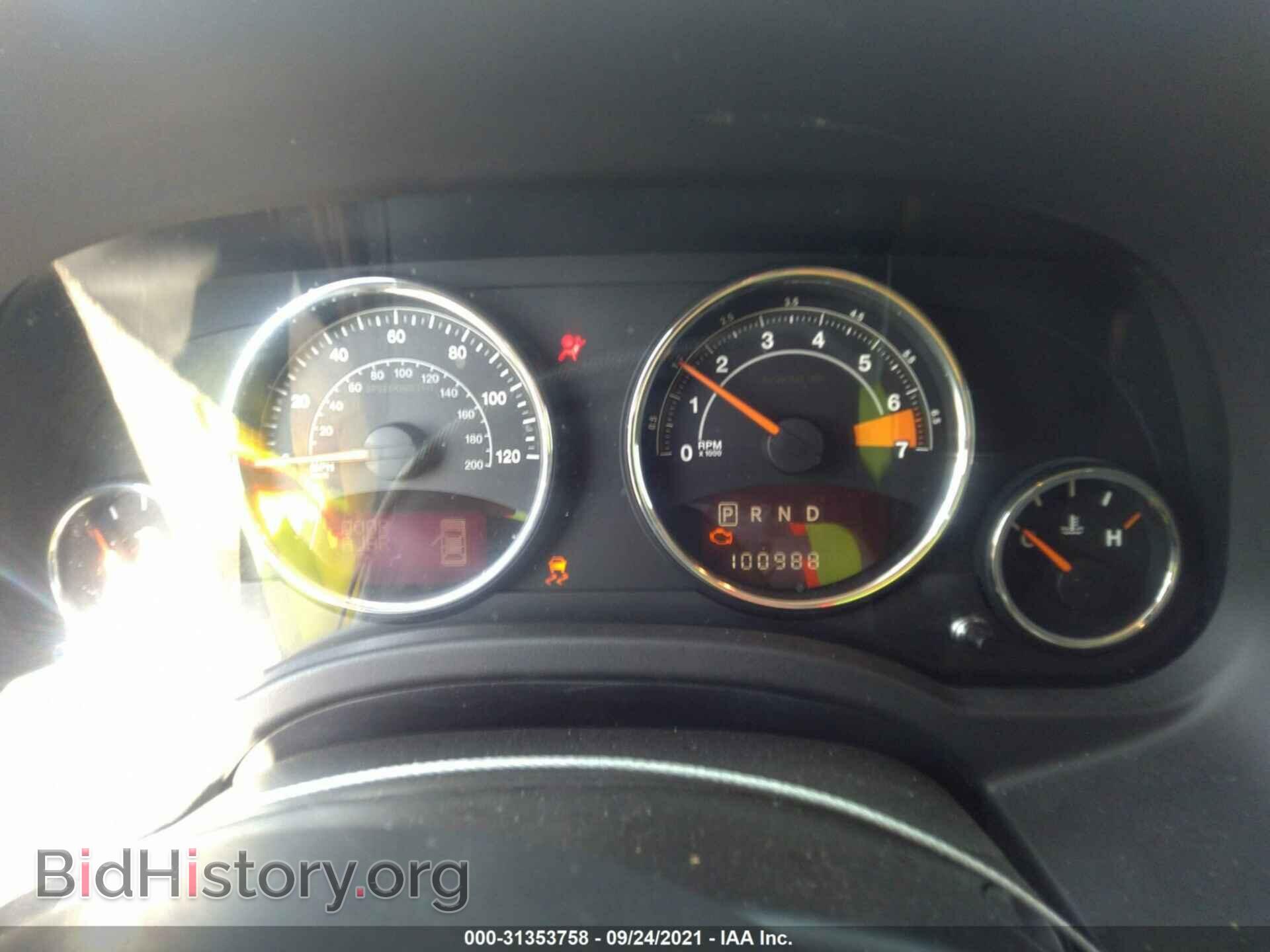 2014 JEEP COMPASS - VIN: 1C4NJCEA4ED502788 - Фото 7