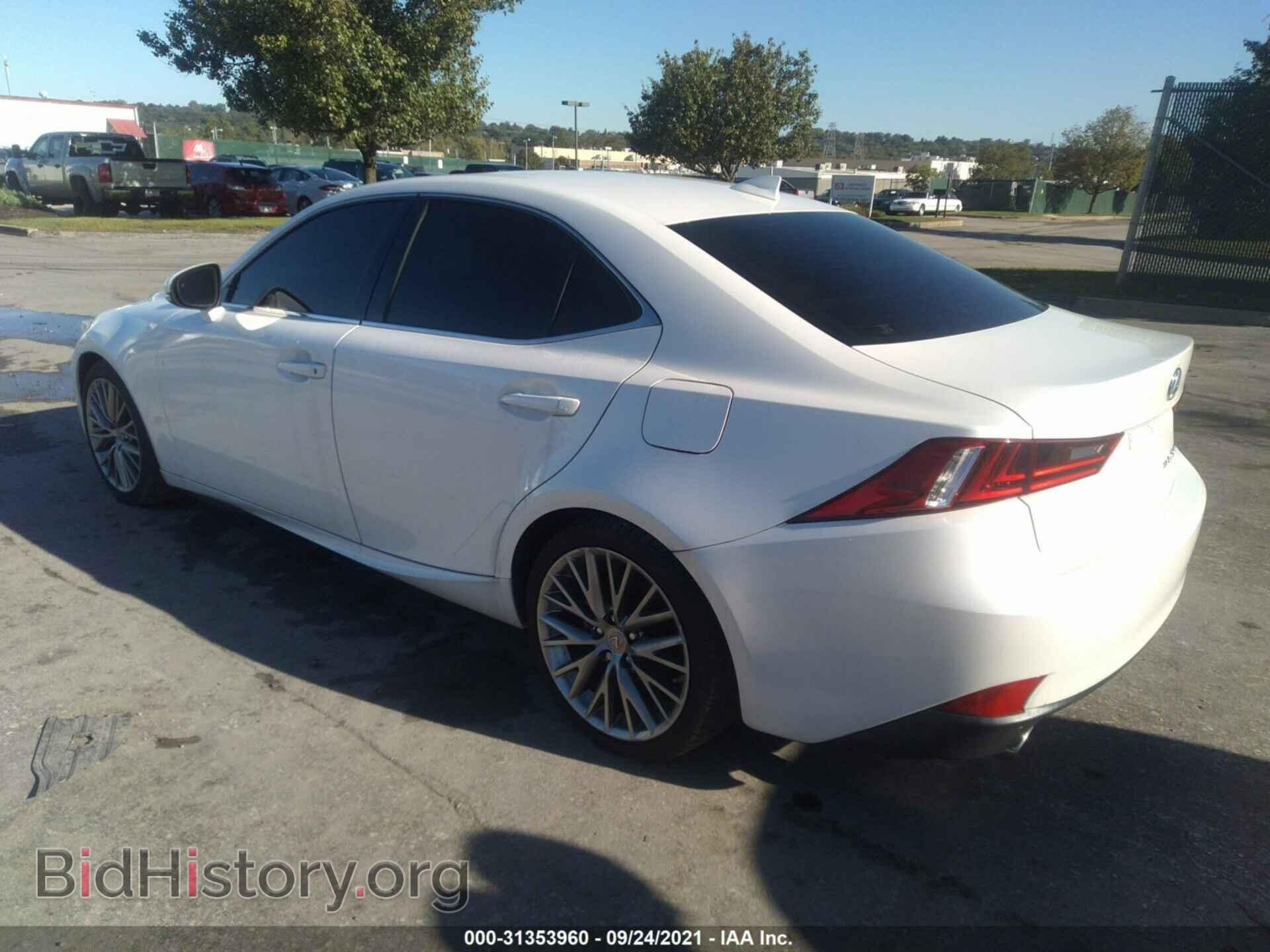 2015 LEXUS IS 250 - VIN: JTHCF1D20F5029005 - Photo 3
