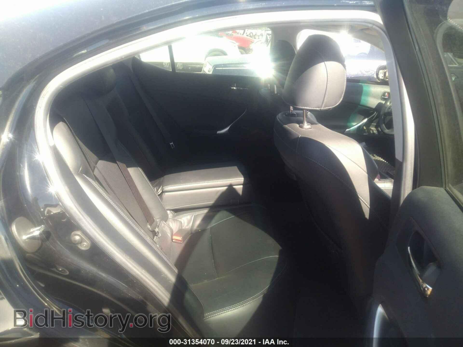 2011 LEXUS IS 250 - VIN: JTHBF5C29B5142529 - Фото 8