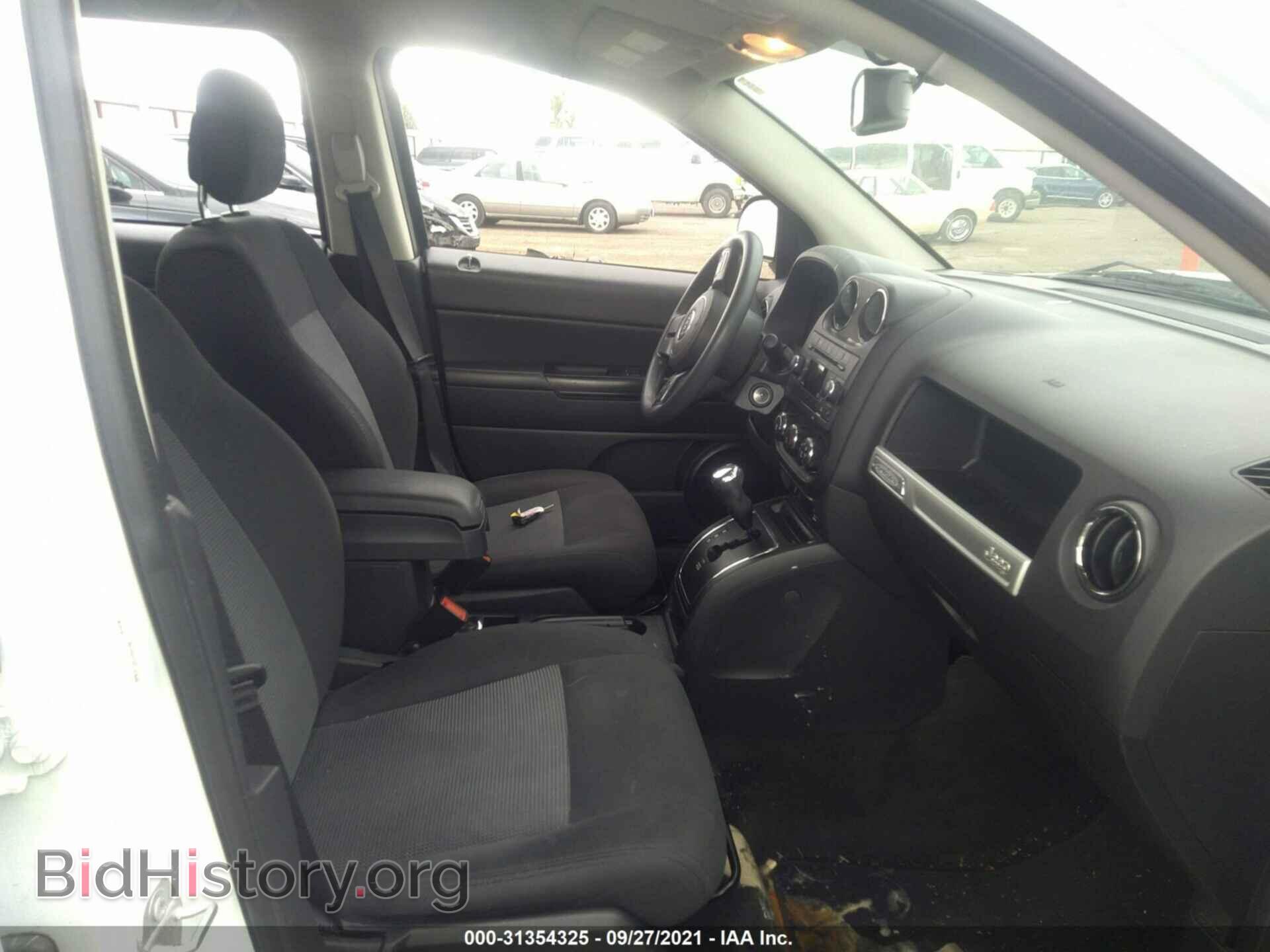 2017 JEEP COMPASS - VIN: 1C4NJDBB7HD143640 - Фото 5