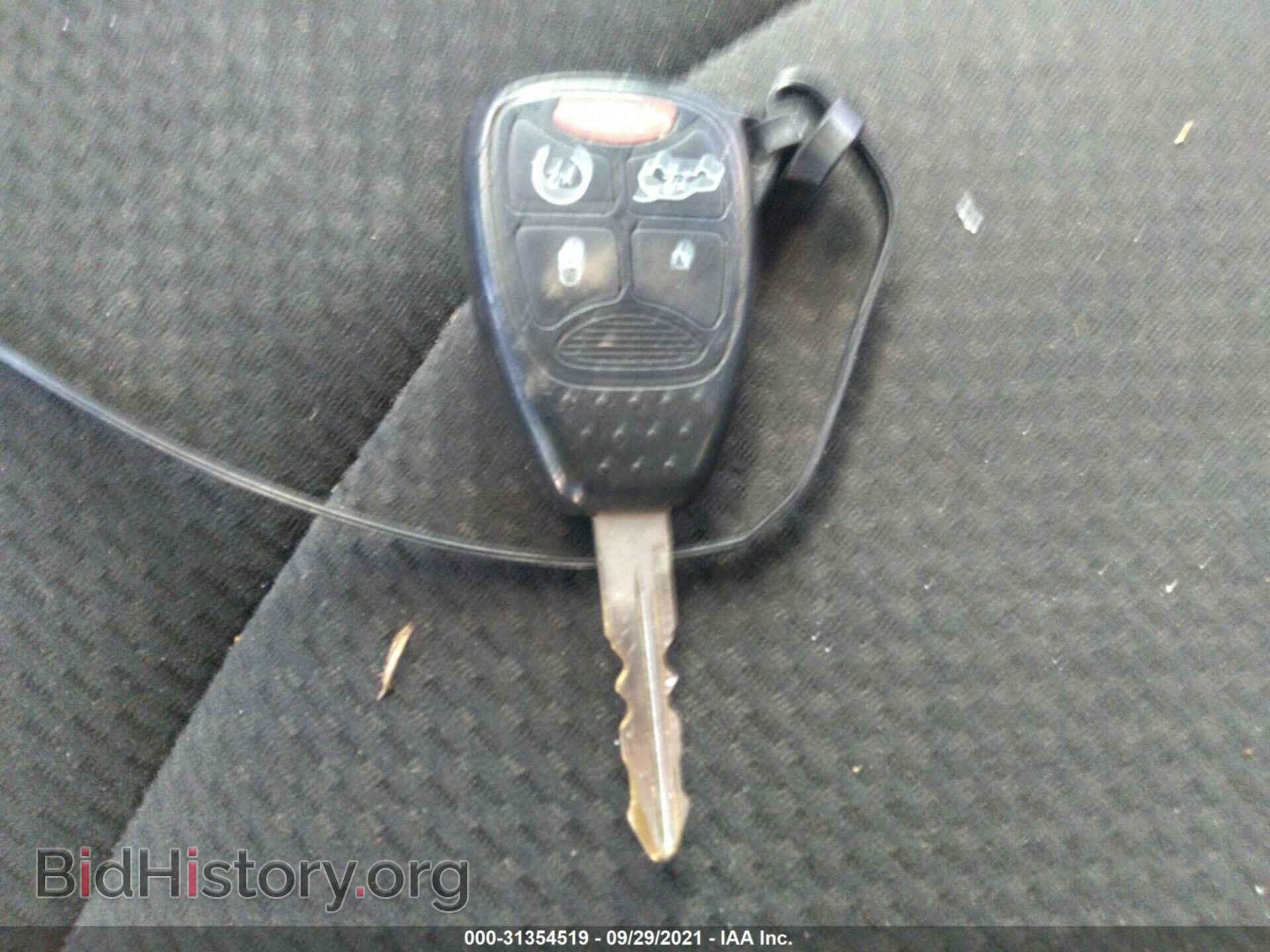 2012 CHRYSLER 200 - VIN: 1C3CCBCB3CN203473 - Photo 11