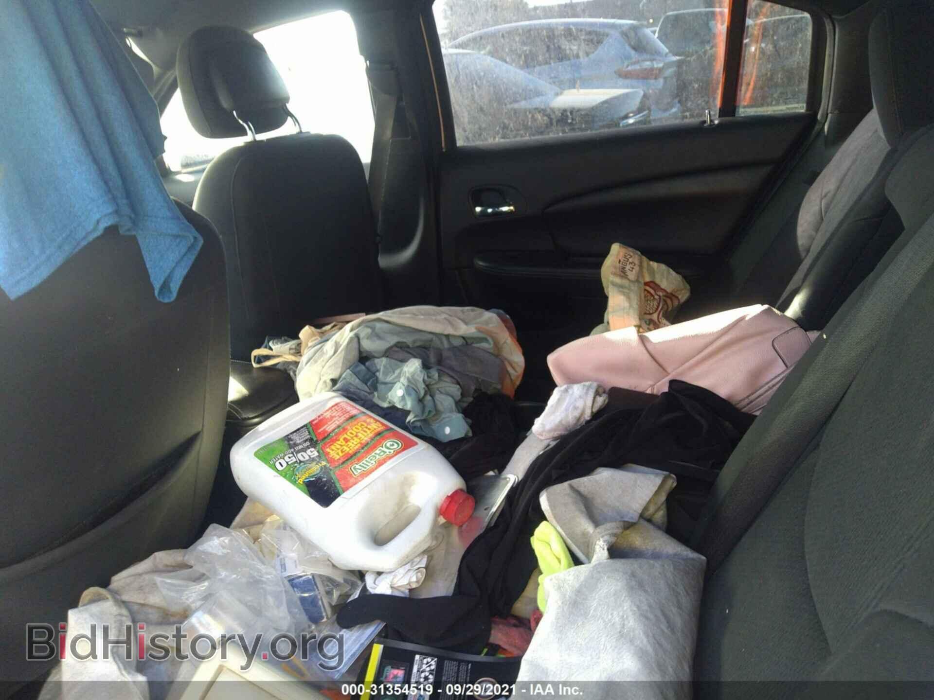 2012 CHRYSLER 200 - VIN: 1C3CCBCB3CN203473 - Photo 8
