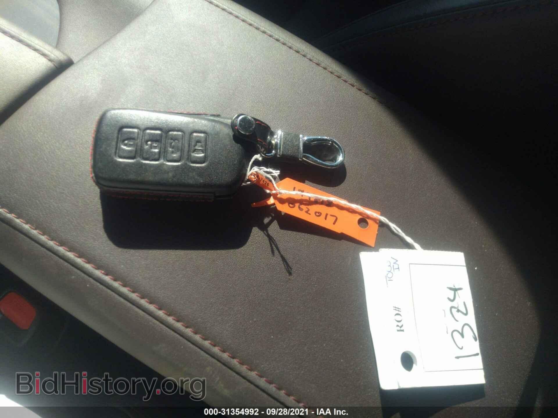 2017 LEXUS RX - VIN: 2T2BZMCA7HC062017 - Фото 11