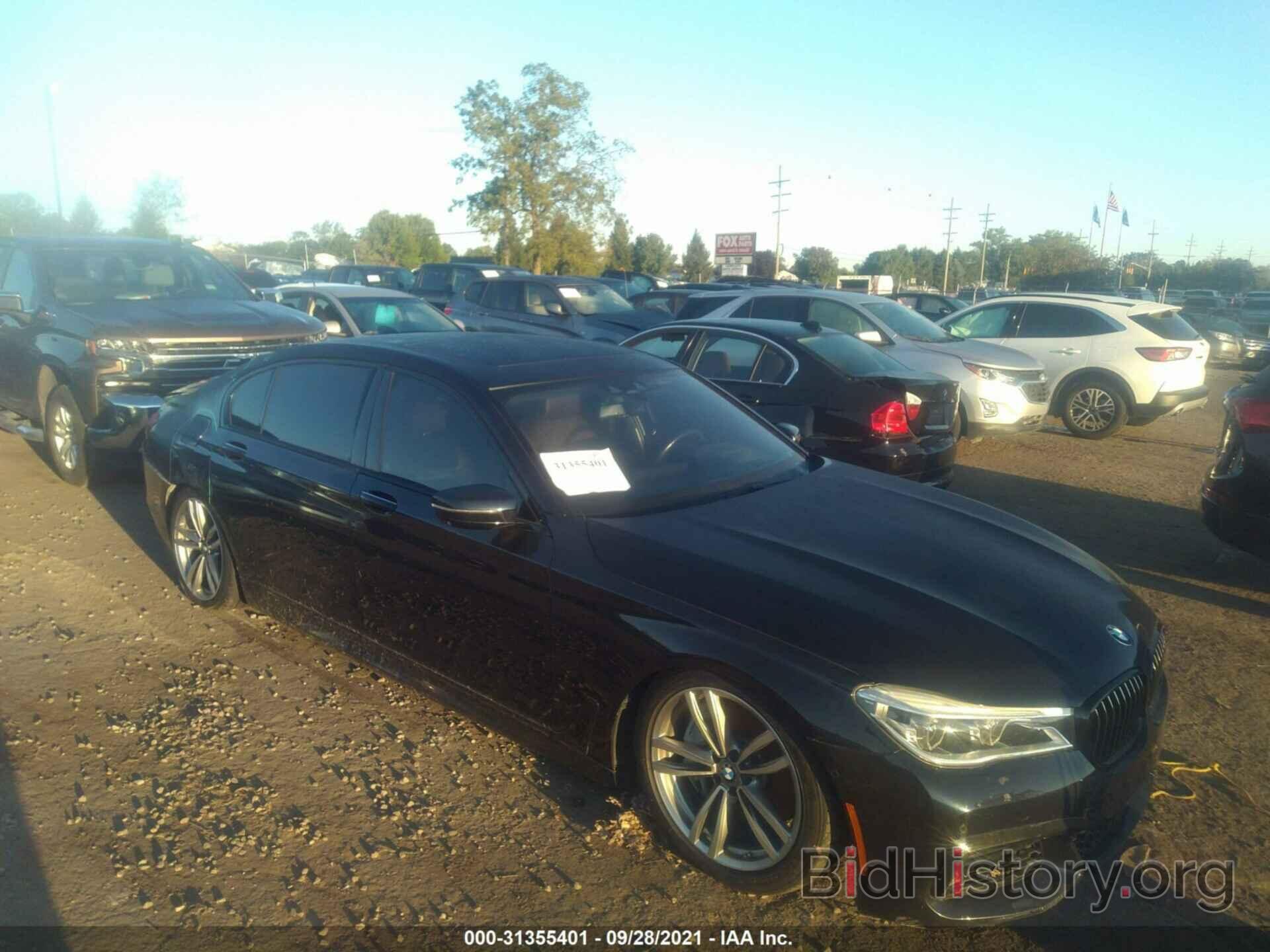 Photo WBA7F2C50GG416631 - BMW 7 SERIES 2016