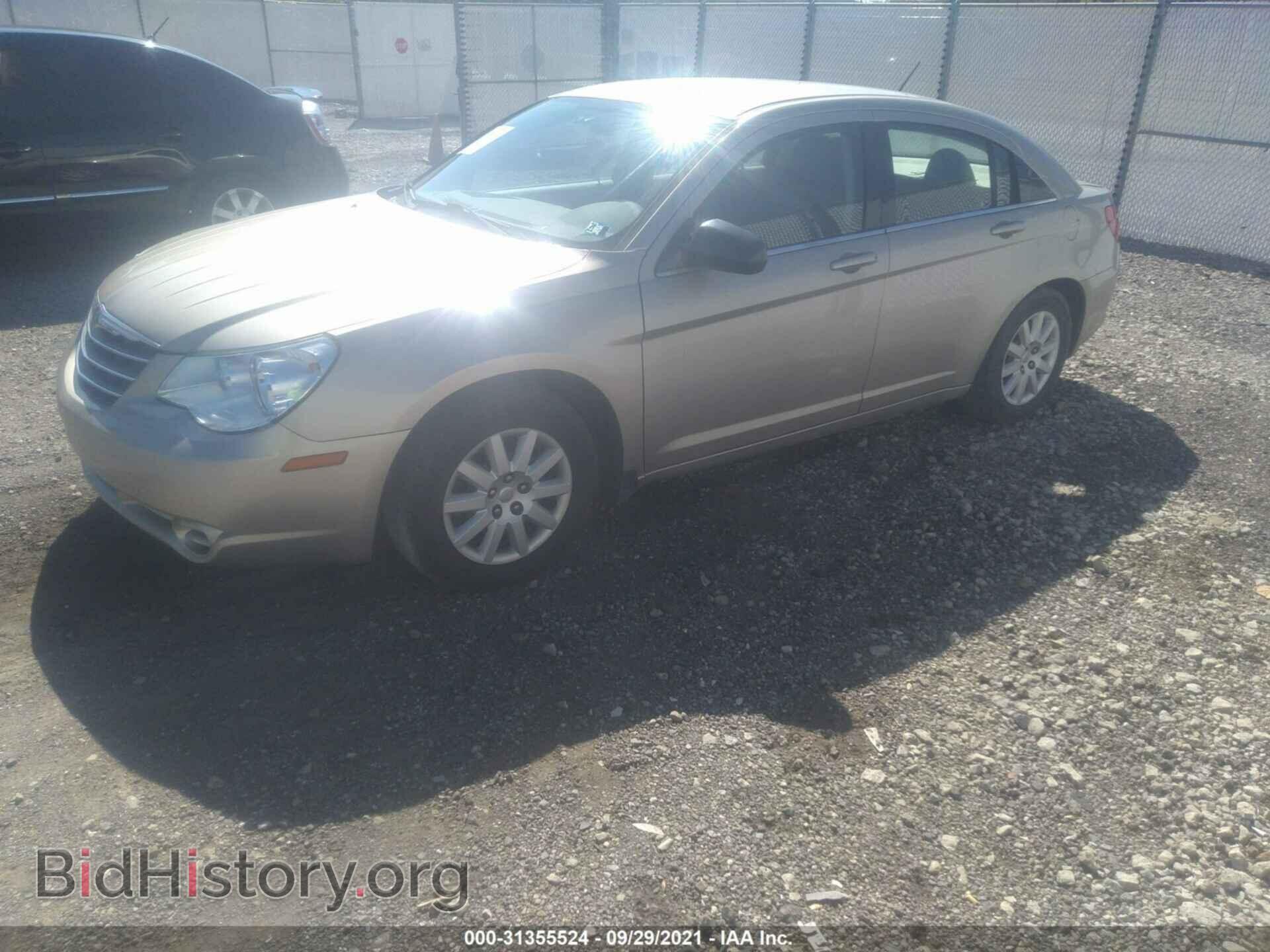 2008 CHRYSLER SEBRING - VIN: 1C3LC46J28N138573 - Фото 2