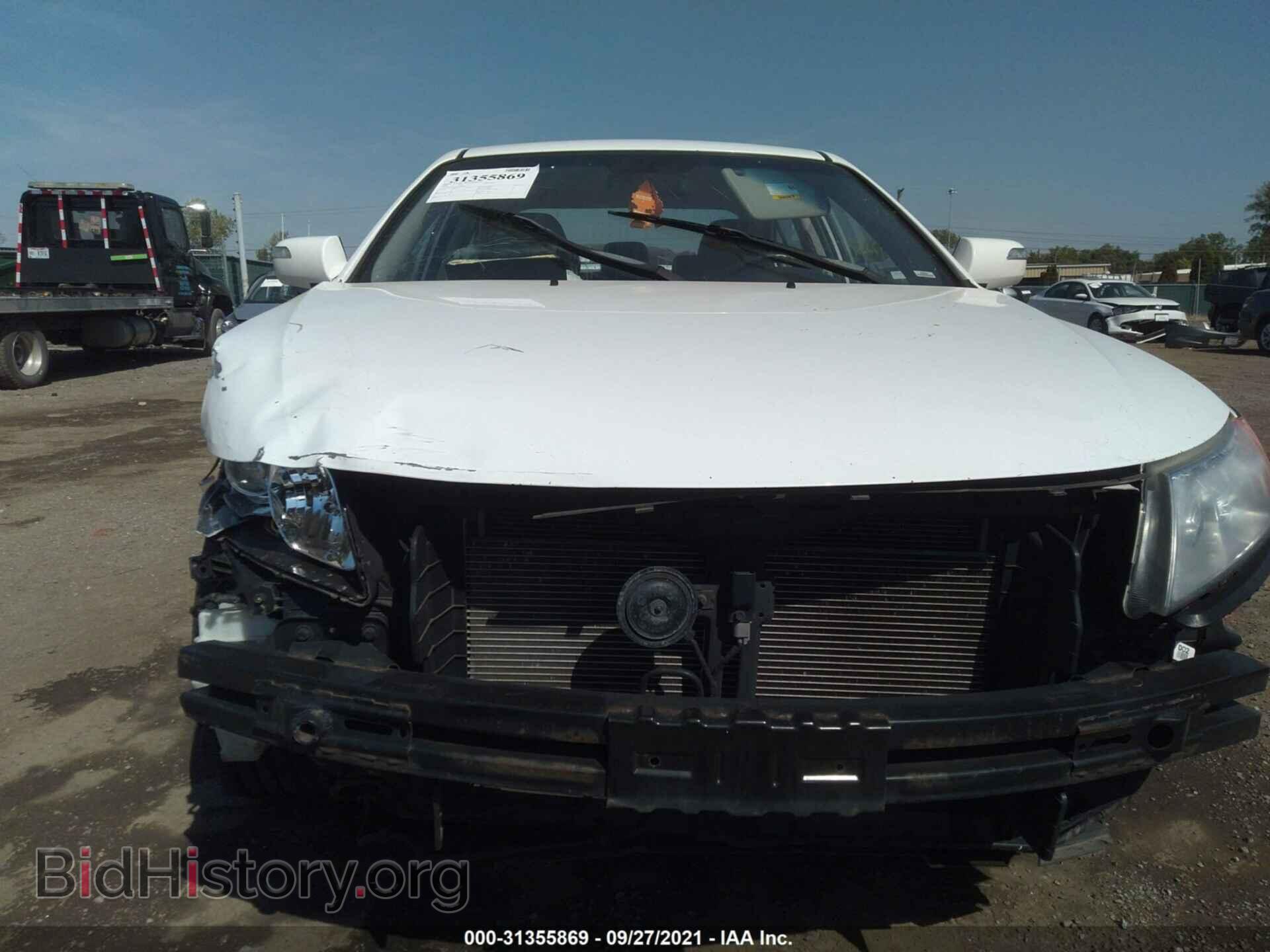 2009 KIA OPTIMA - VIN: KNAGE228195298635 - Фото 6