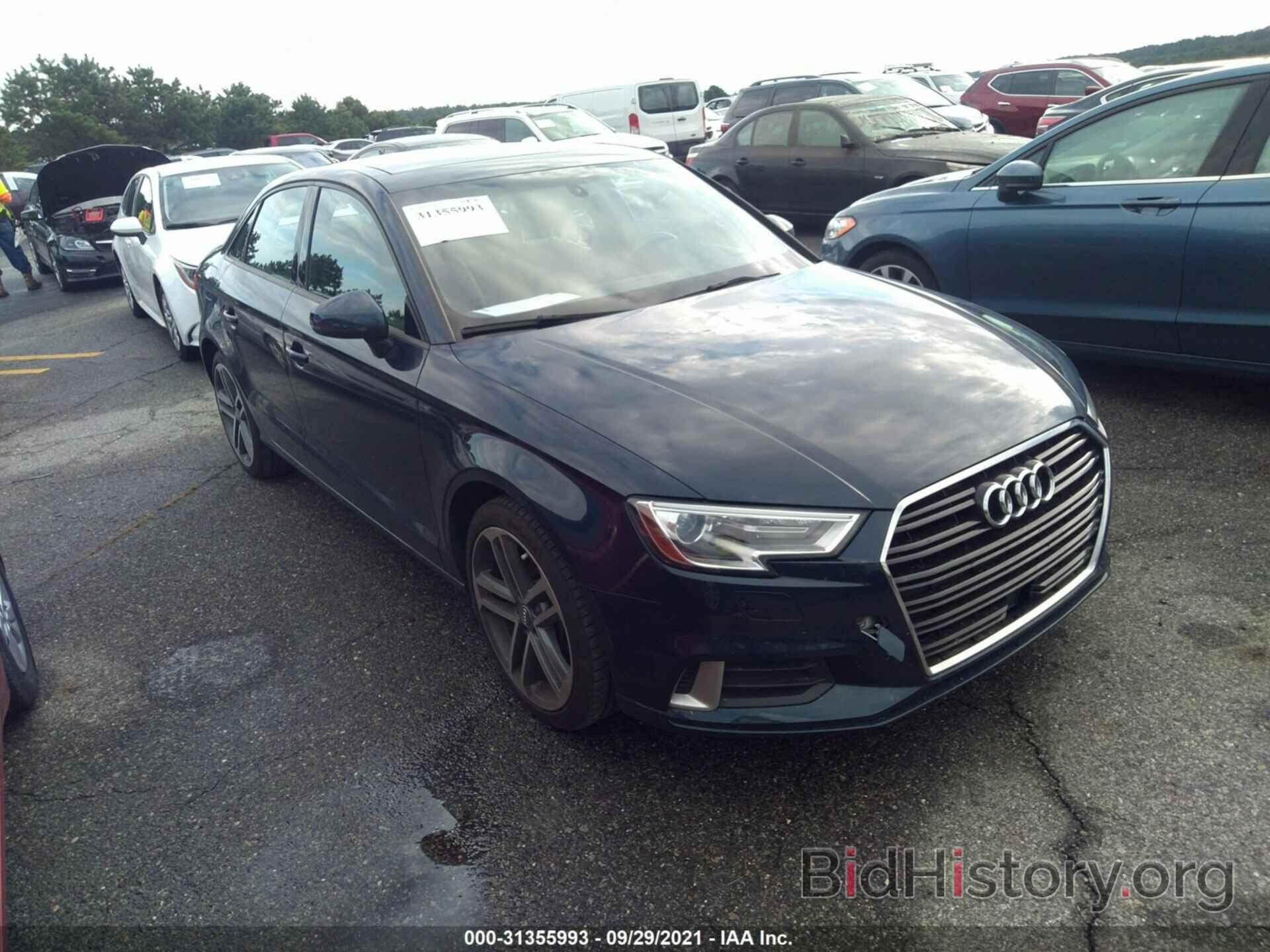 Photo WAUAUGFFXJ1025574 - AUDI A3 SEDAN 2018