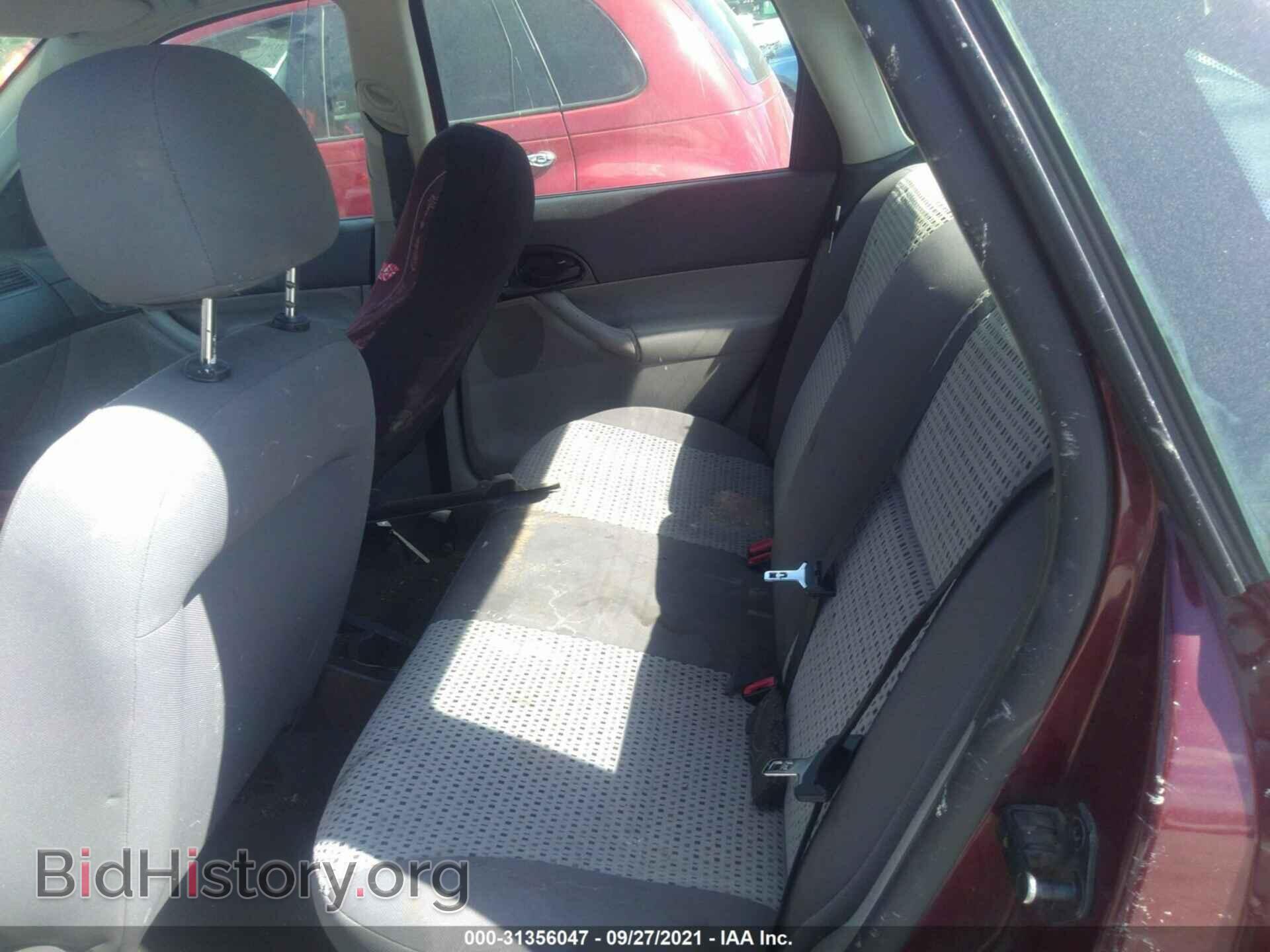 2007 FORD FOCUS - VIN: 1FAFP34N57W332932 - Фото 8