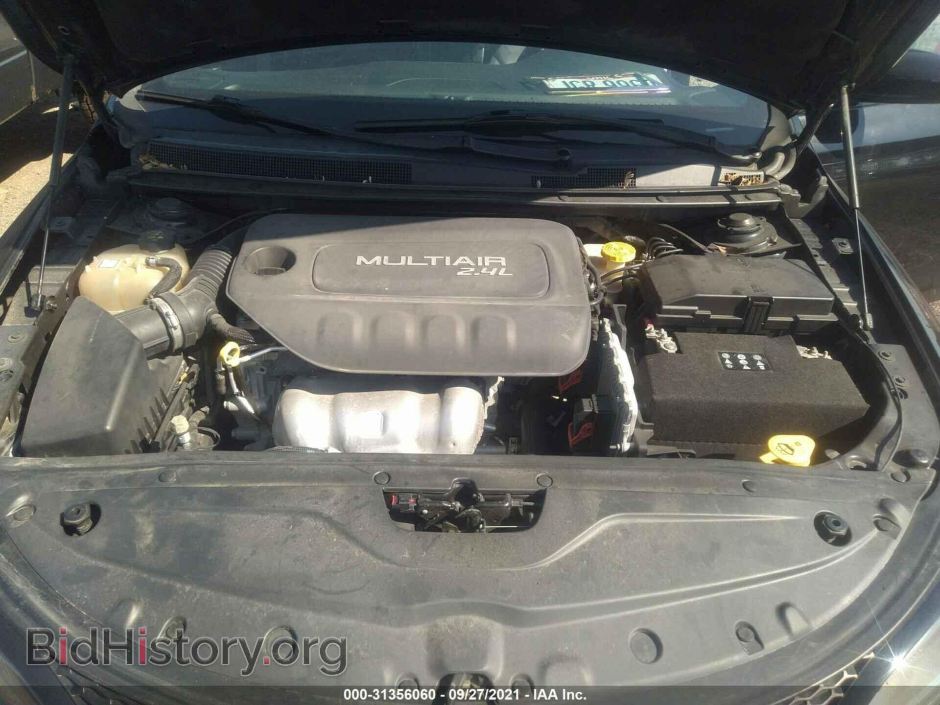 2015 CHRYSLER 200 - VIN: 1C3CCCBB8FN588654 - Фото 10