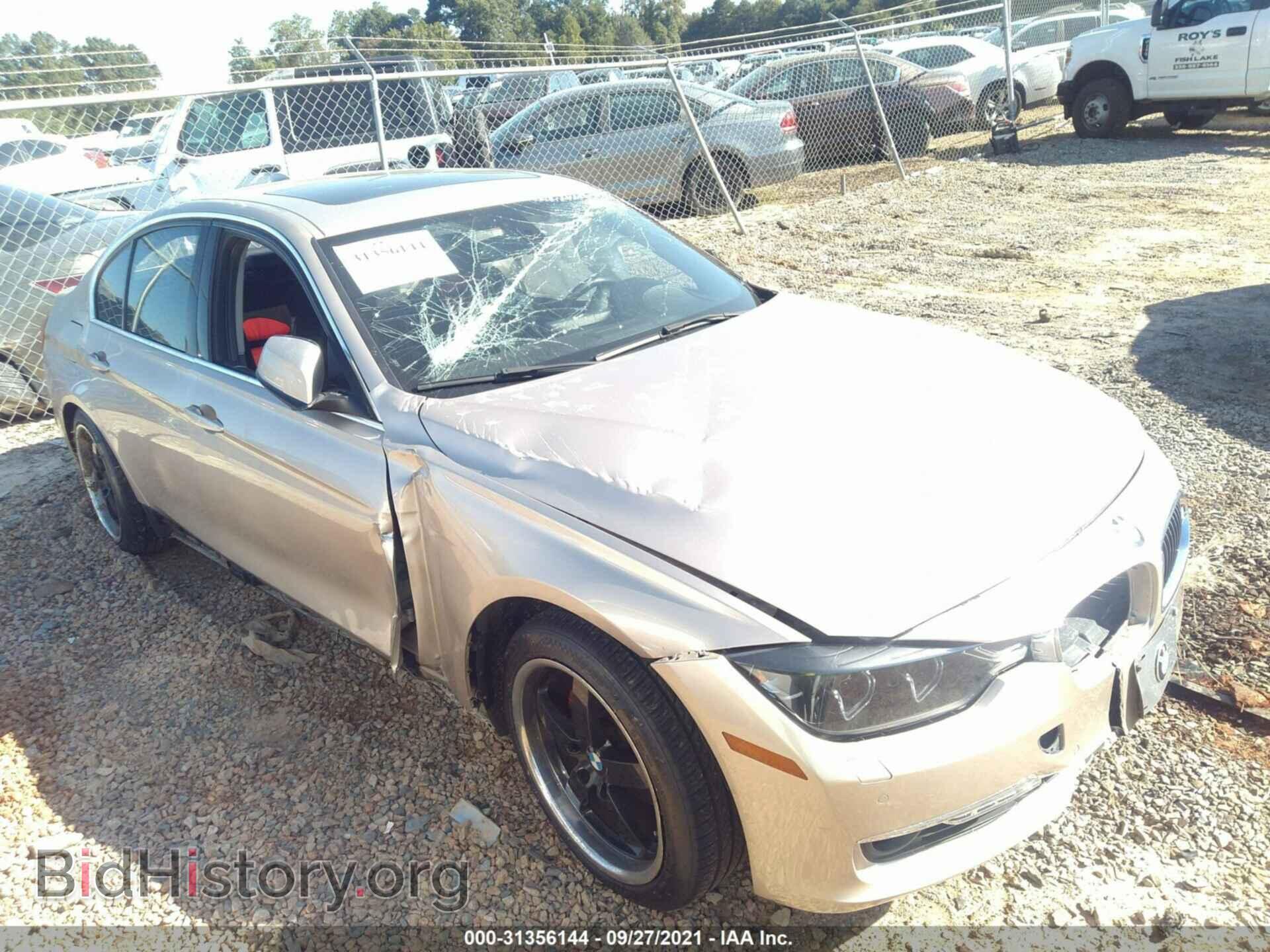 Photo WBA3C1C54DF442944 - BMW 3 SERIES 2013