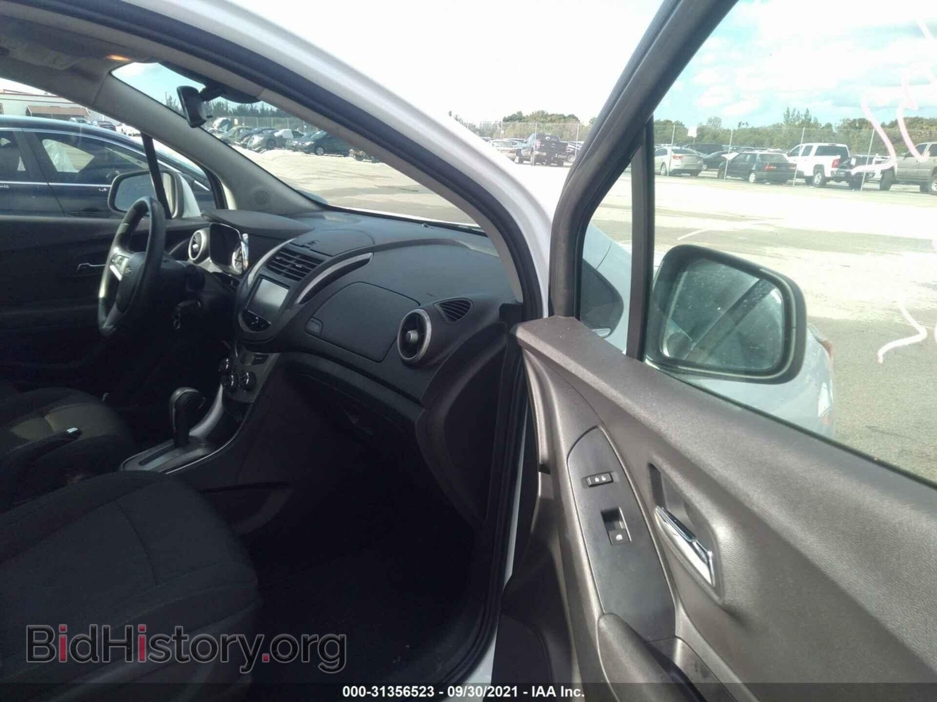 2016 CHEVROLET TRAX - VIN: 3GNCJLSB6GL164688 - Фото 5