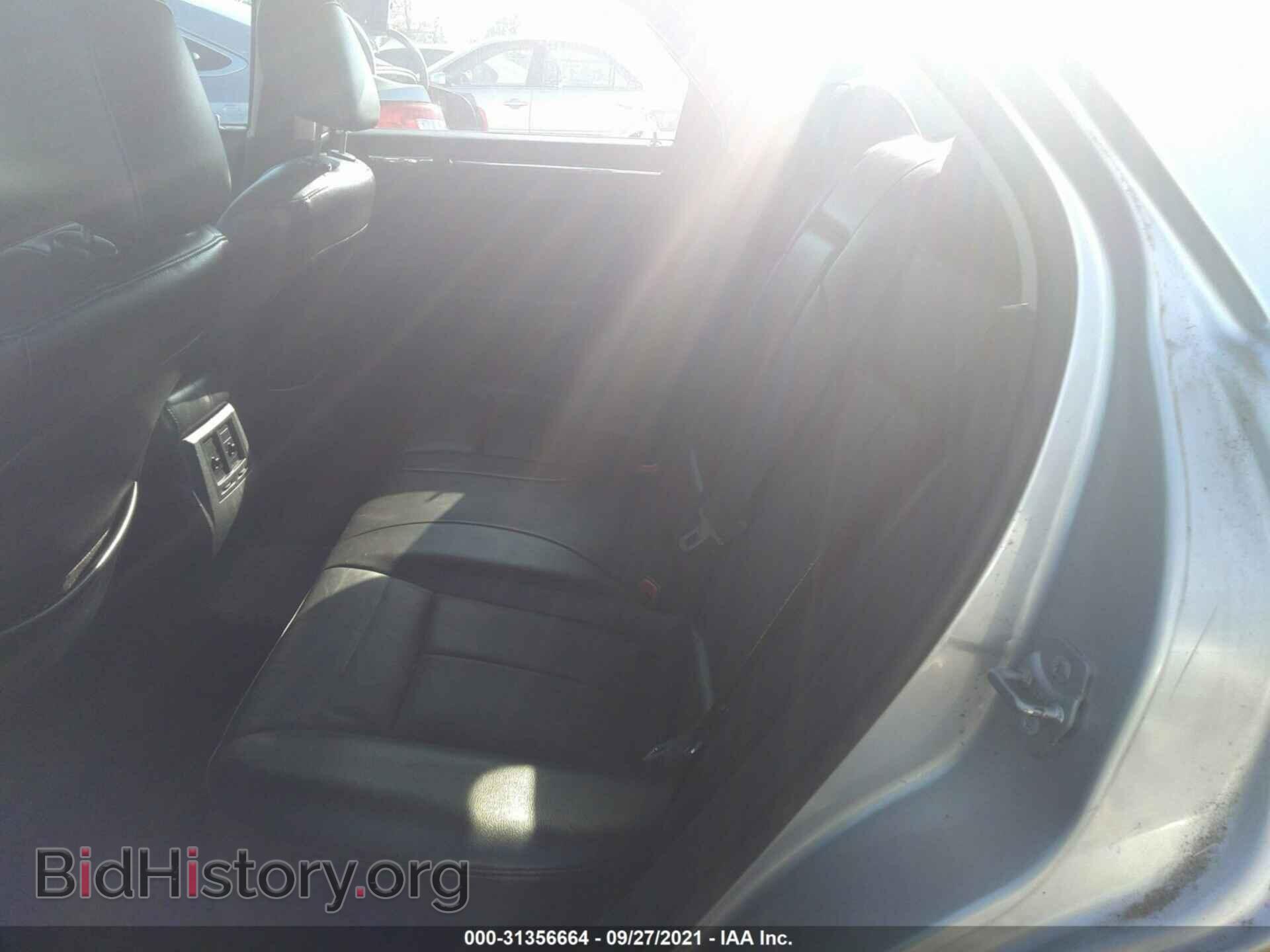 2010 CHRYSLER 300 - VIN: 2C3CA5CV7AH125691 - Фото 8