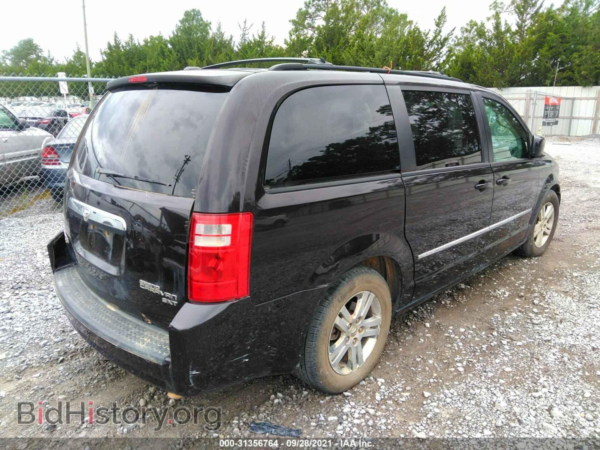 2010 DODGE GRAND CARAVAN - VIN: 2D4RN6DX5AR435397 - Фото 4