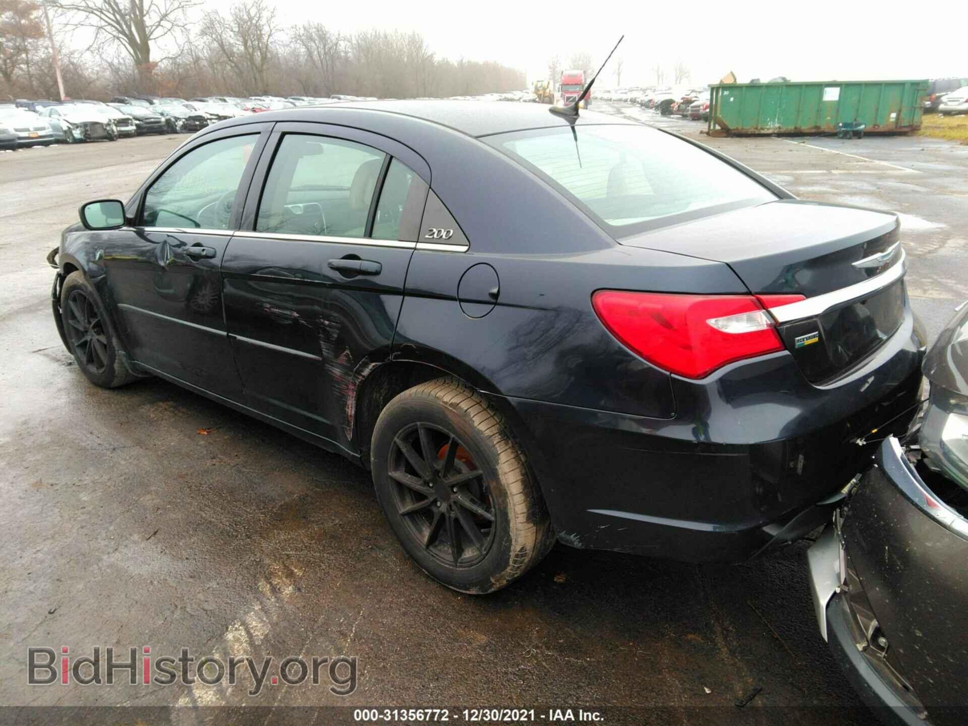 2011 CHRYSLER 200 - VIN: 1C3BC1FG7BN539302 - Фото 3