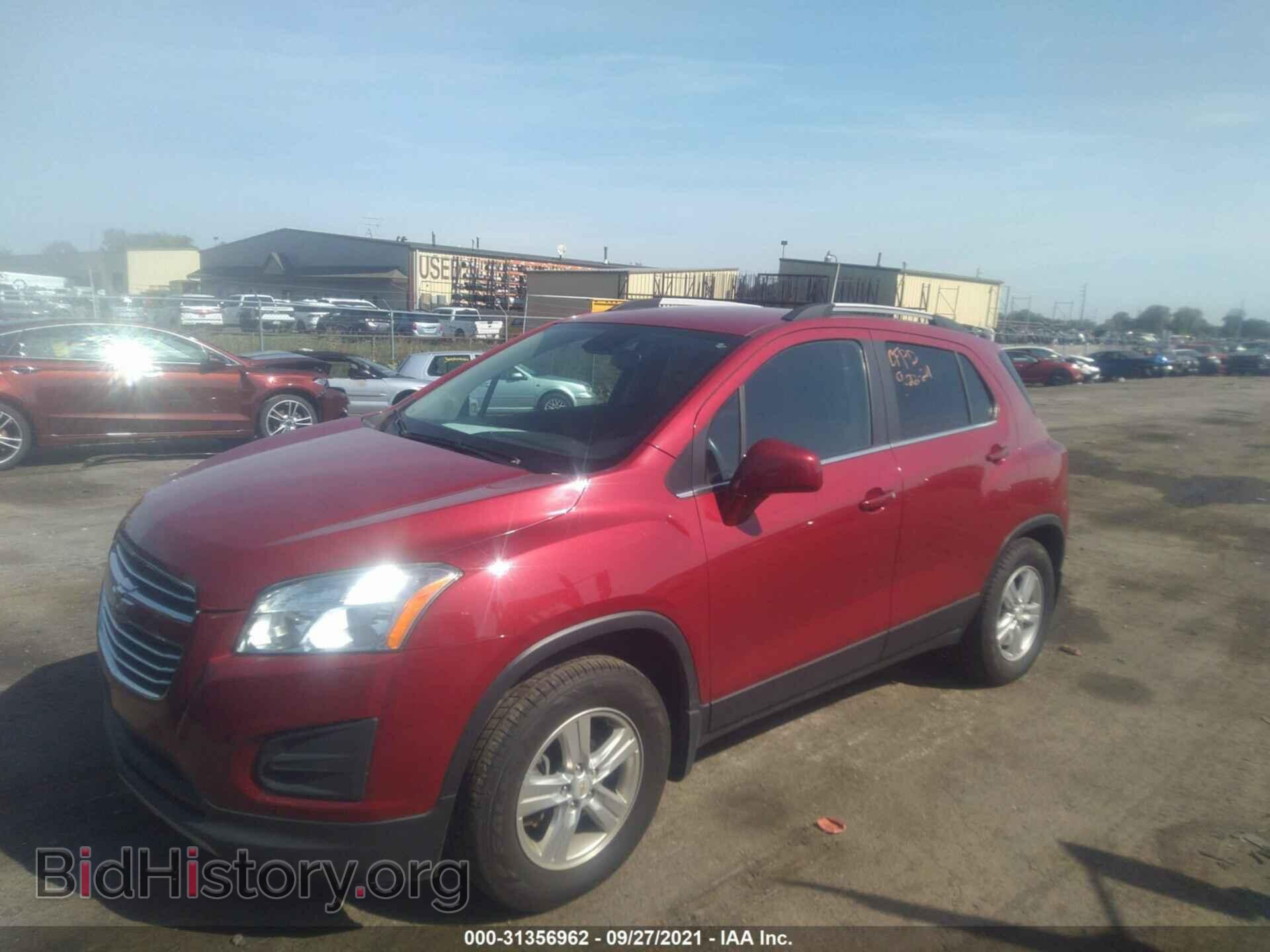 2015 CHEVROLET TRAX - VIN: KL7CJRSB1FB195016 - Фото 2