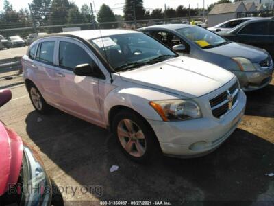 2011 Dodge CALIBER Mainstreet, белый — VIN 1B3CB3HA3BD296036, IAAI