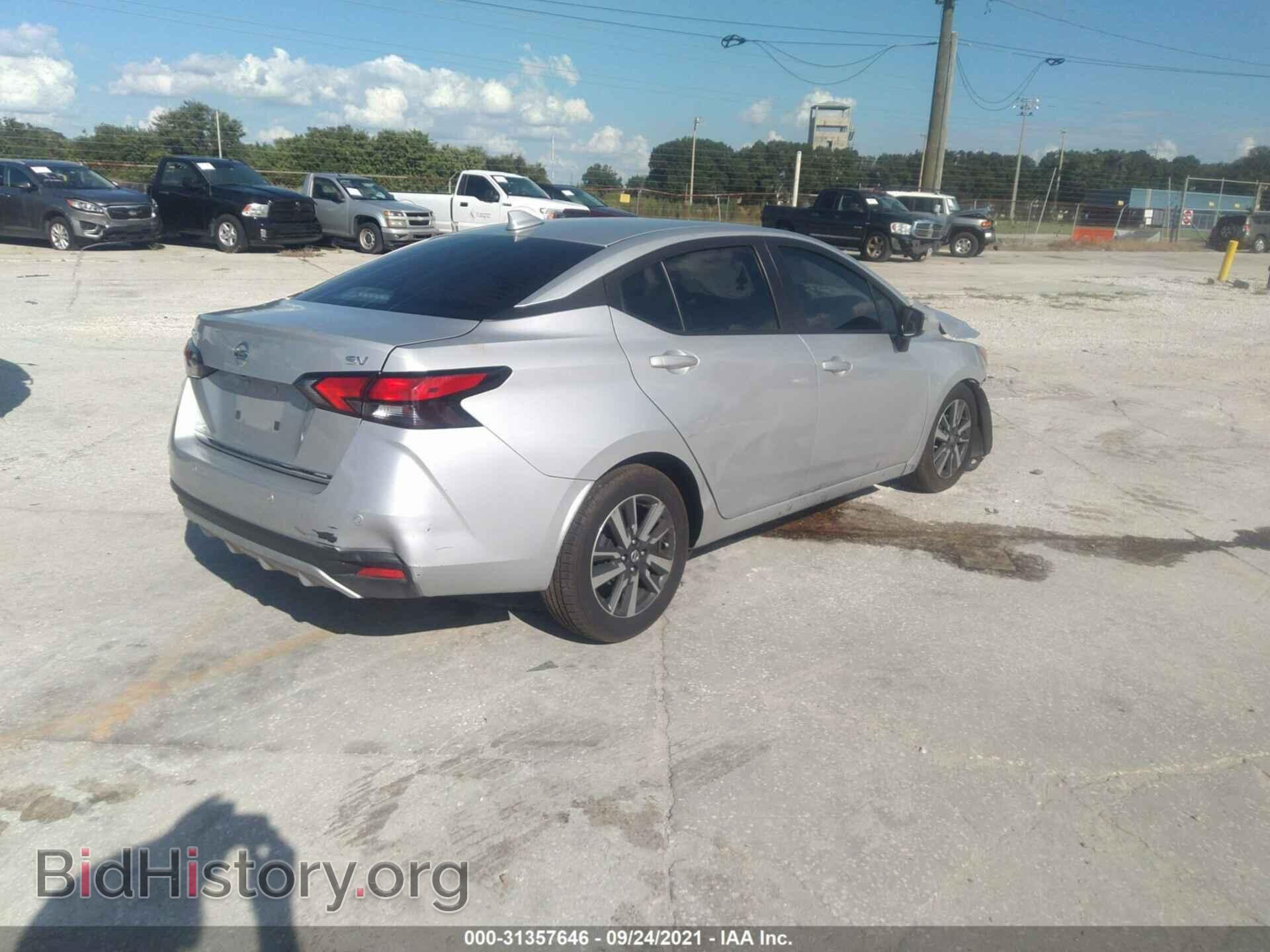2020 NISSAN VERSA - VIN: 3N1CN8EV4LL894404 - Фото 4