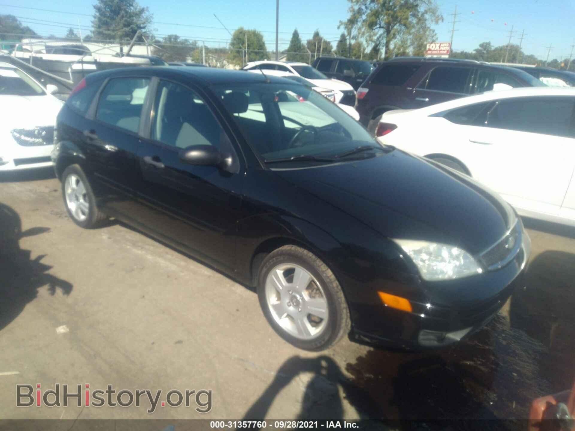 Photo 1FAHP37N97W208313 - FORD FOCUS 2007