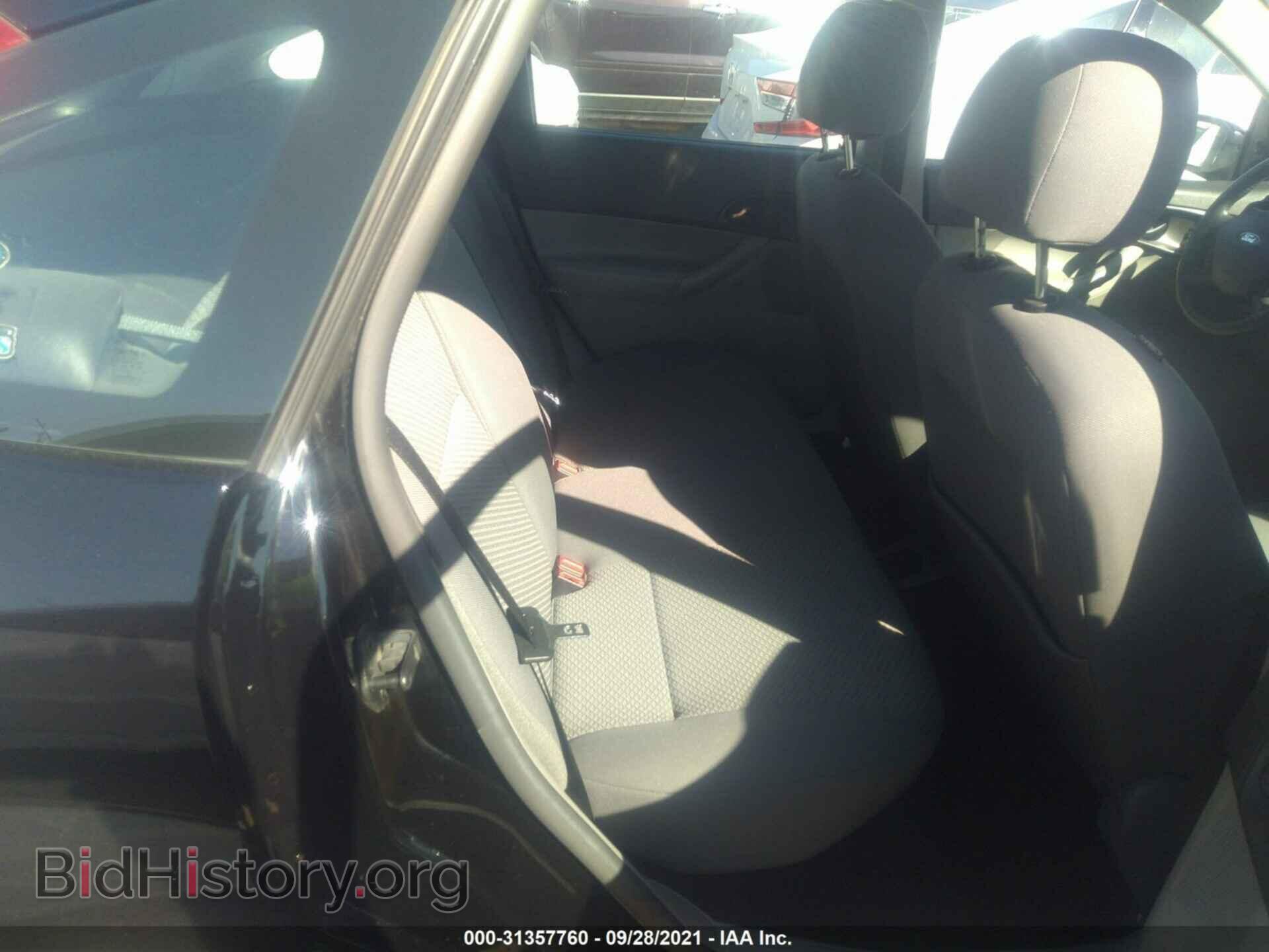 2007 FORD FOCUS - VIN: 1FAHP37N97W208313 - Фото 8