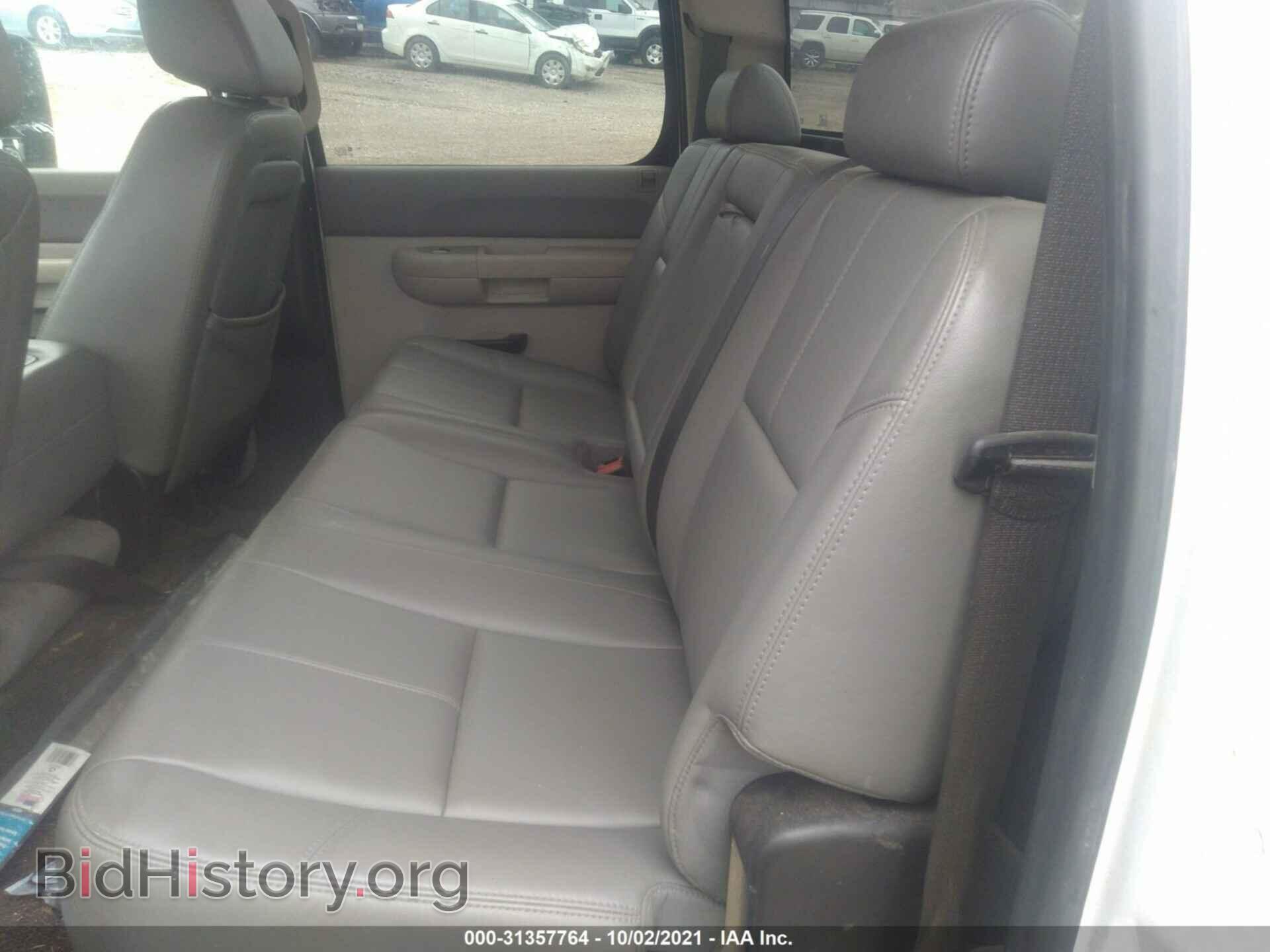 2009 GMC SIERRA 2500HD - VIN: 1GTHC43K09F169606 - Фото 8