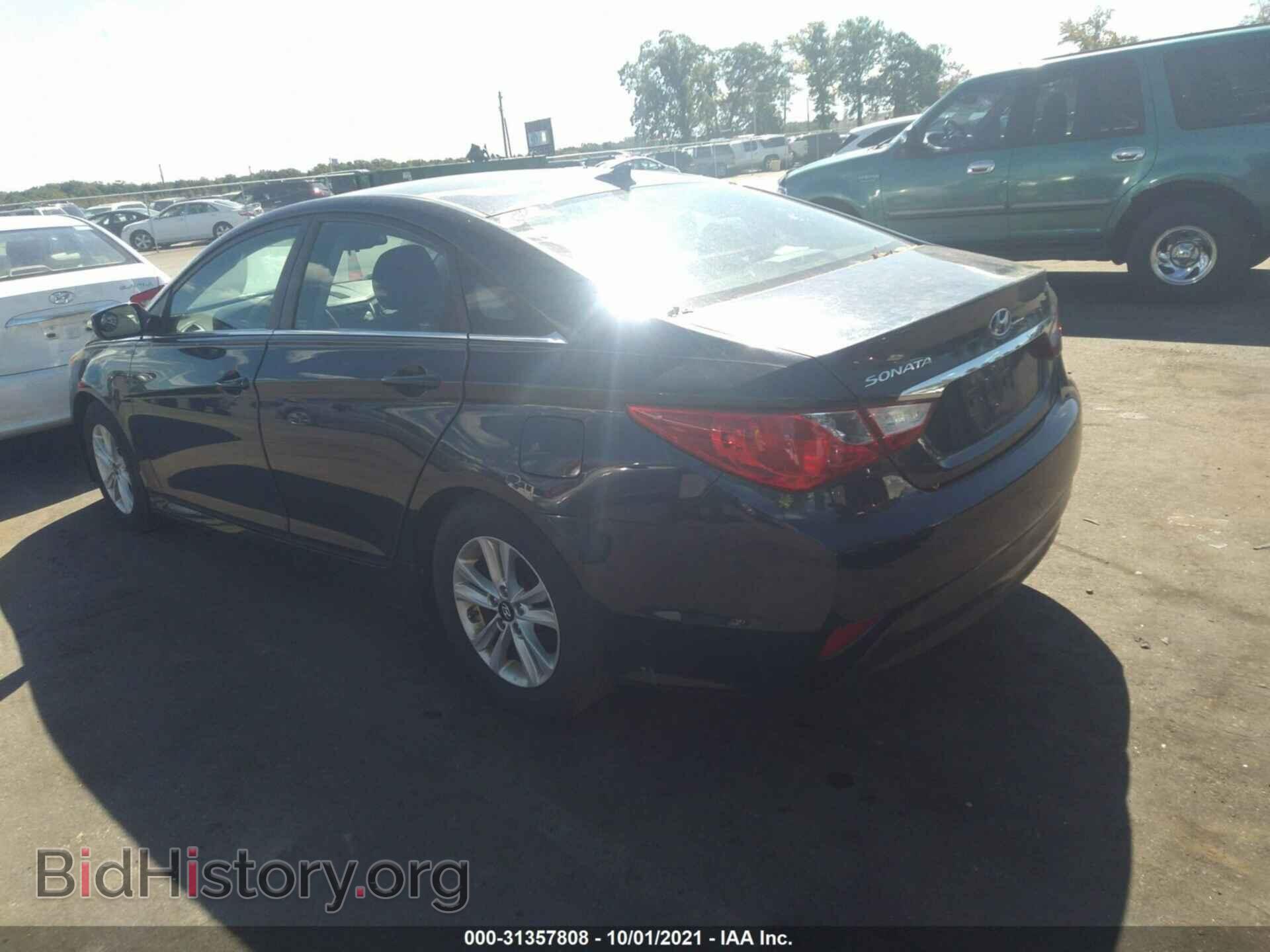 2014 HYUNDAI SONATA - VIN: 5NPEB4AC4EH869632 - Фото 3