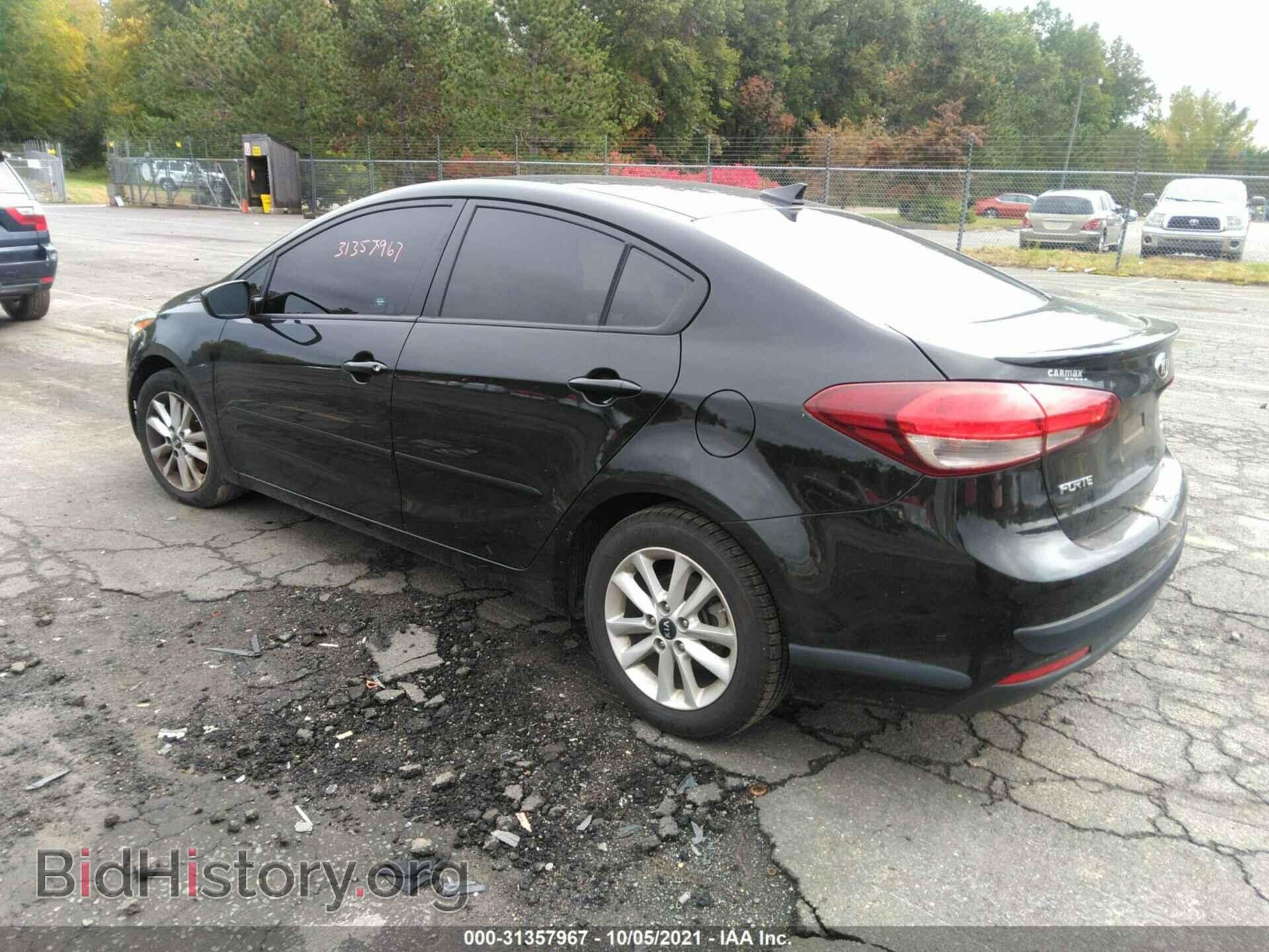 2017 KIA FORTE - VIN: 3KPFL4A73HE040340 - Фото 3