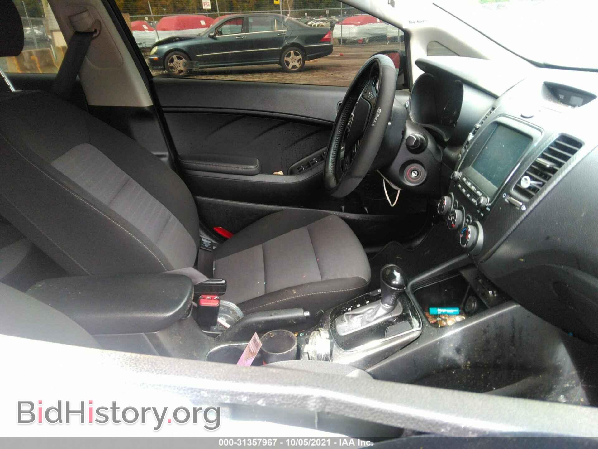 2017 KIA FORTE - VIN: 3KPFL4A73HE040340 - Фото 5