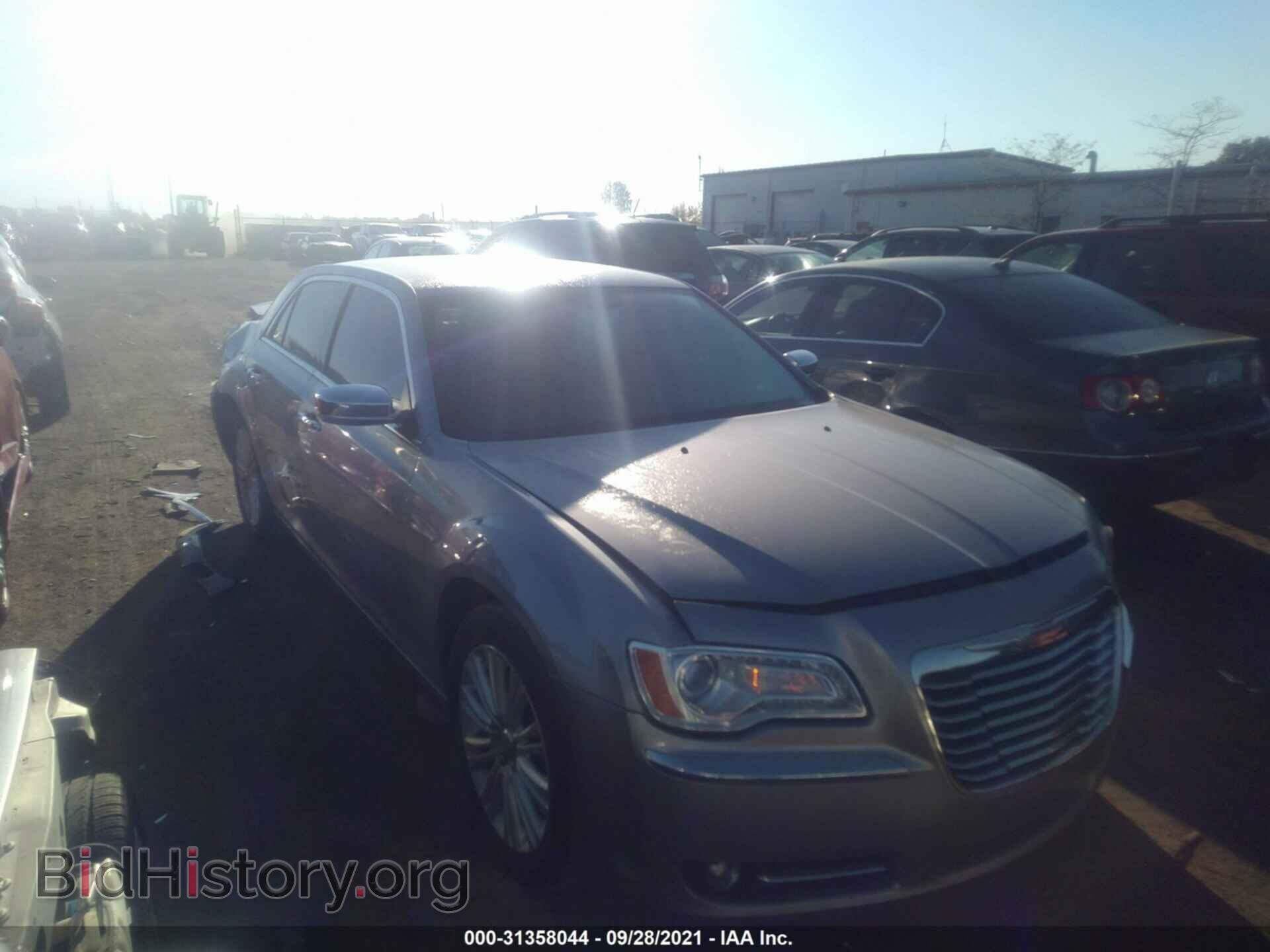Photo 2C3CCAKT9EH109341 - CHRYSLER 300 2014