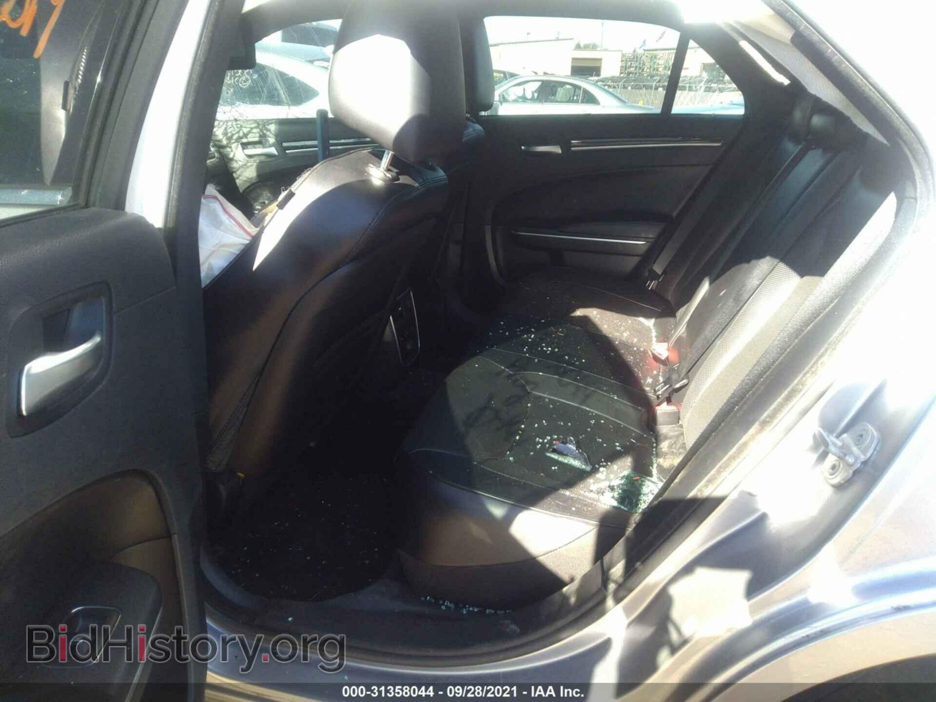 2014 CHRYSLER 300 - VIN: 2C3CCAKT9EH109341 - Фото 8